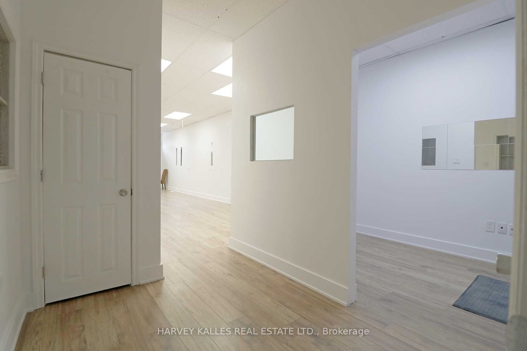 1230 King Street Property Photo 3