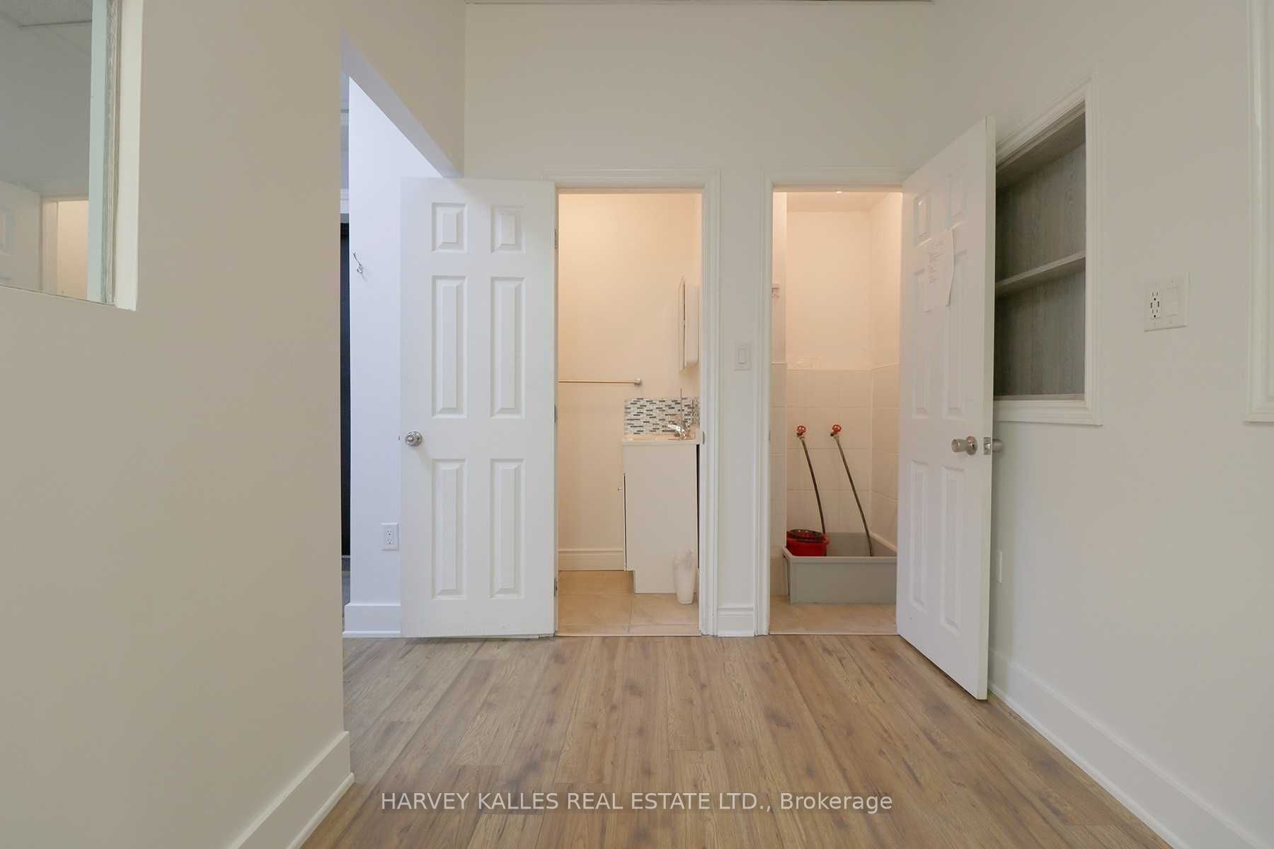 1230 King Street Property Photo 4