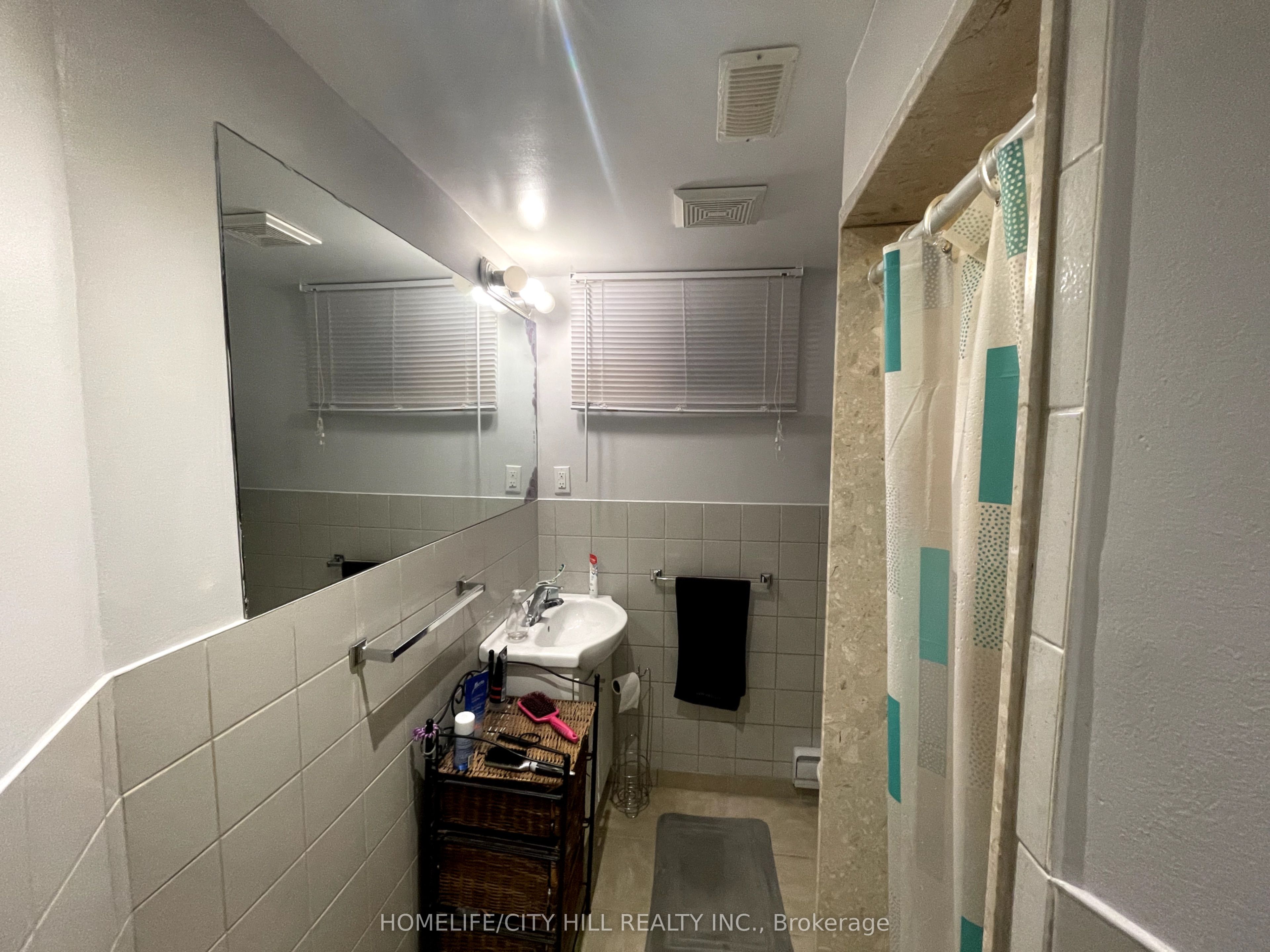 71 Russett Avenue Property Photo 25