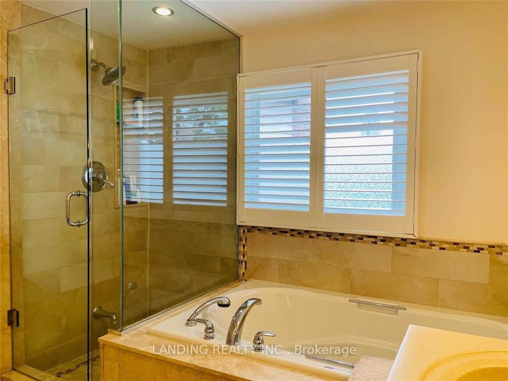 4263 Sugarbush Road Property Photo 7