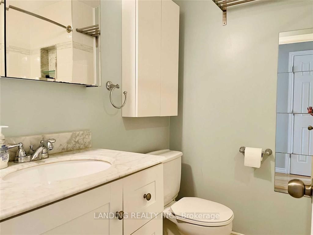 4263 Sugarbush Road Property Photo 9
