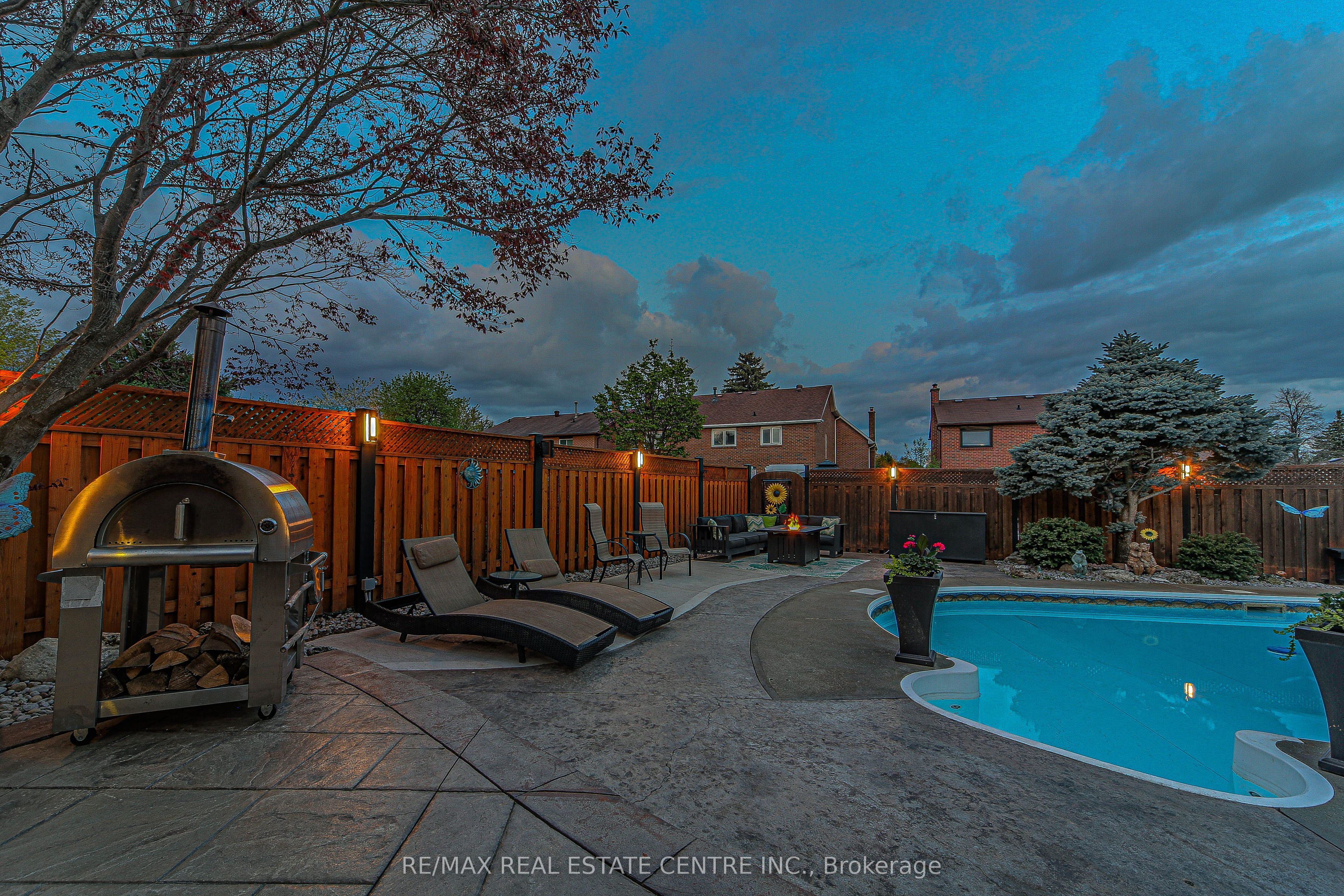 29 Linden Cres Property Photo 46