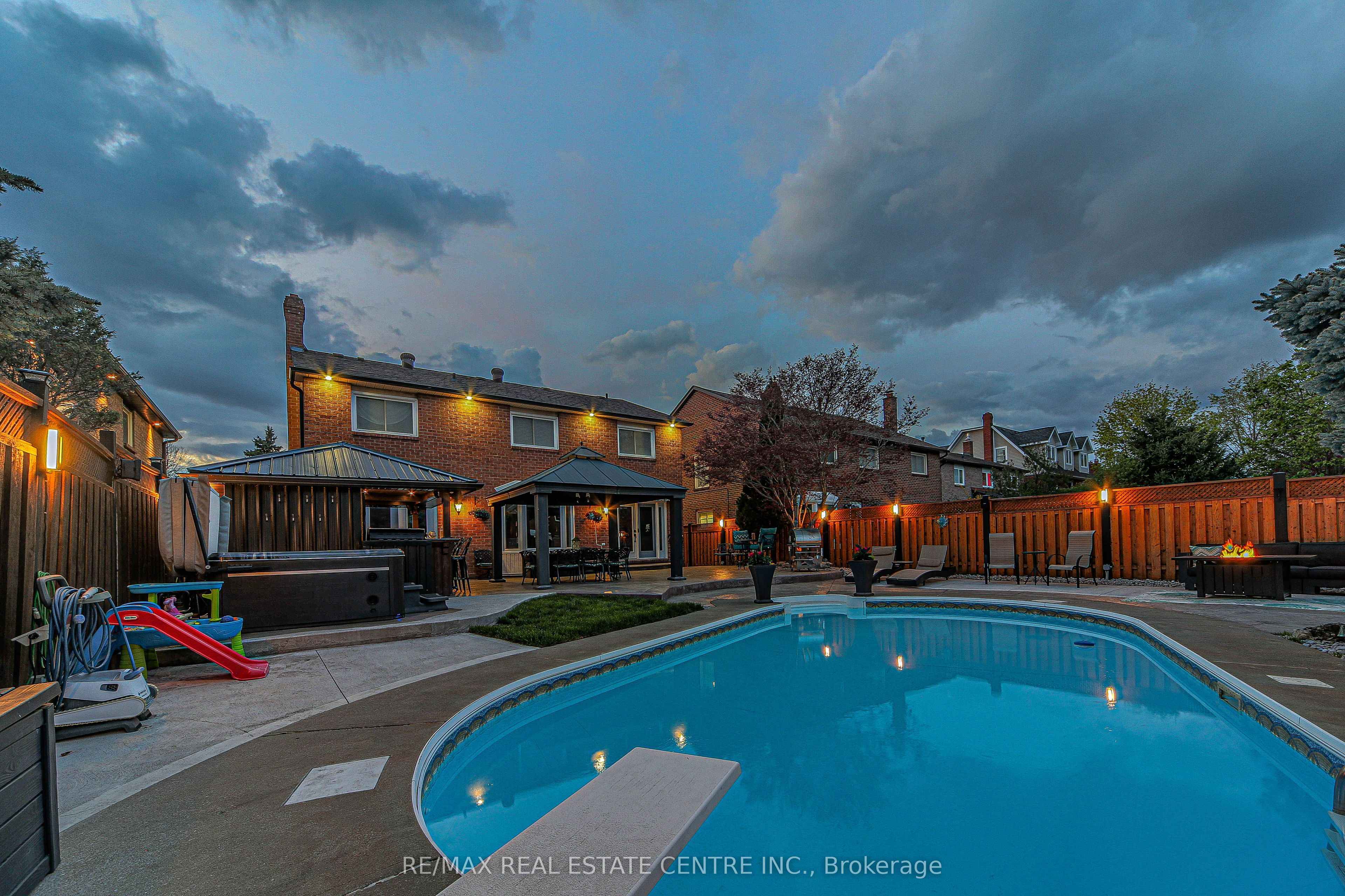 29 Linden Cres Property Photo 47