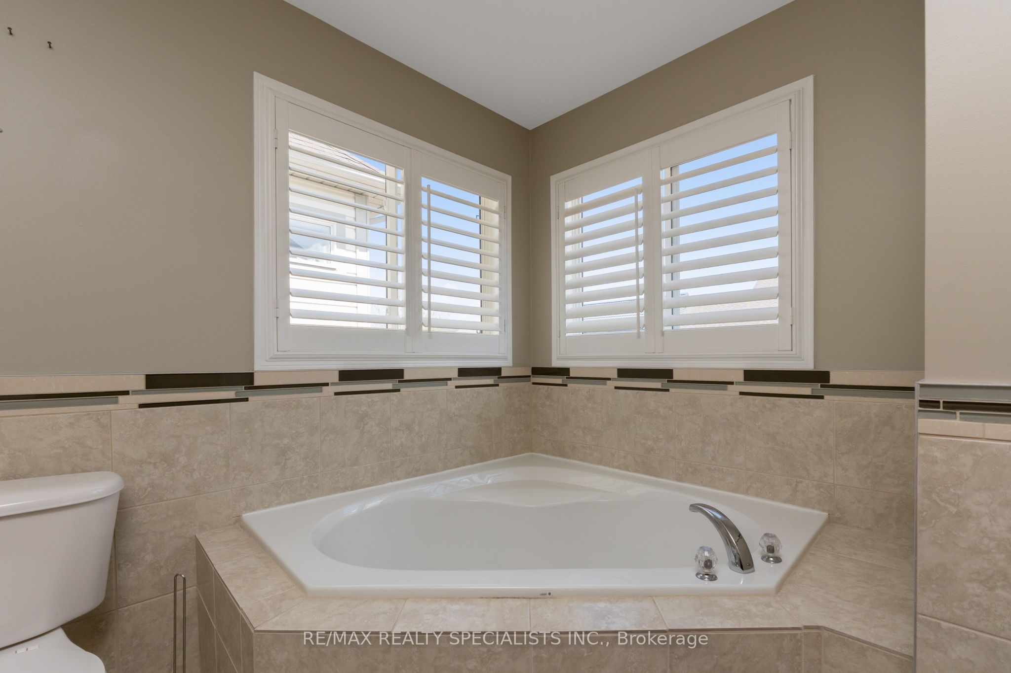 4 Bonnette Street Property Photo 34