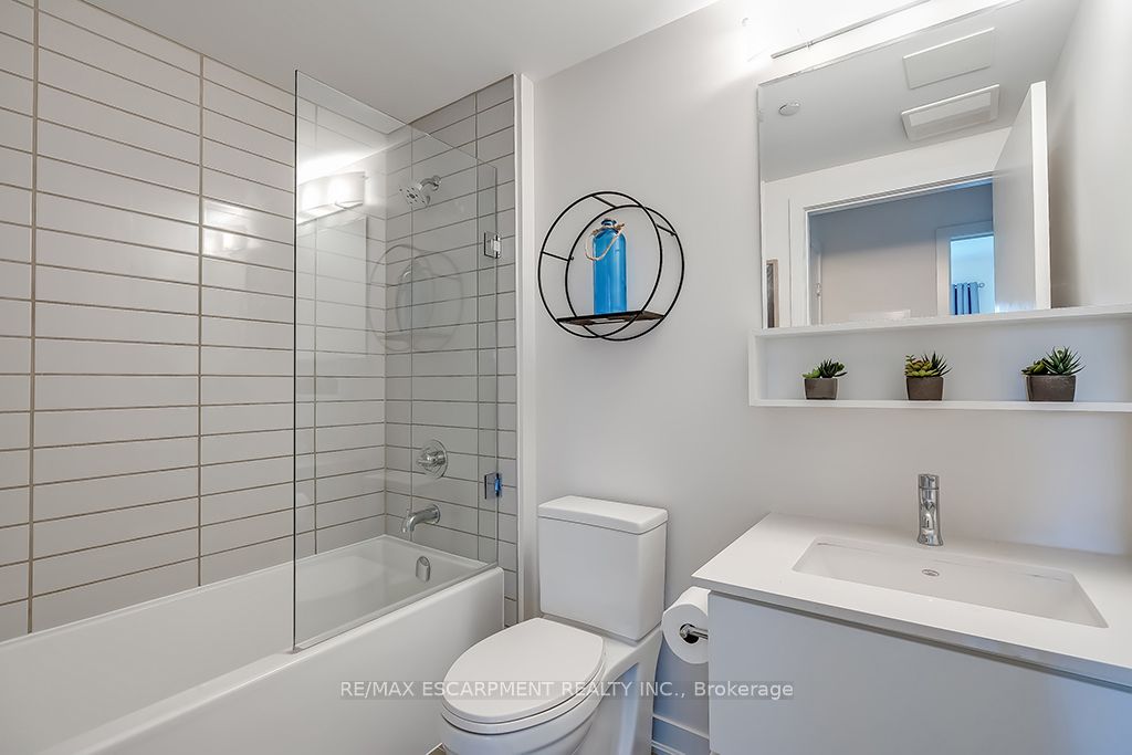 #502 - 320 Plains Road Property Photo 25