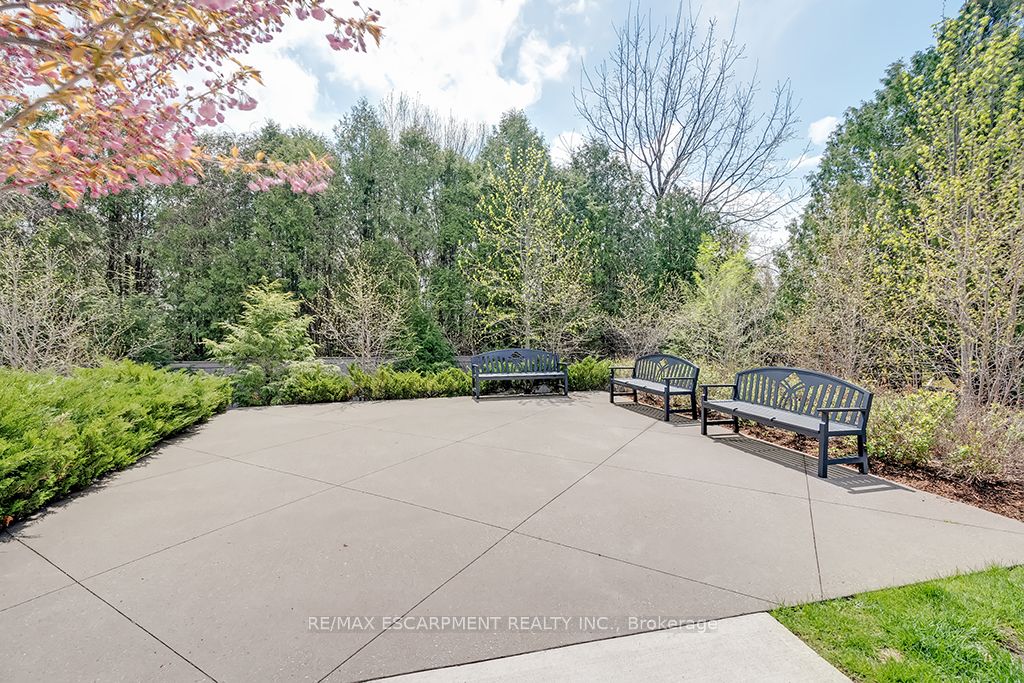 #502 - 320 Plains Road Property Photo 36