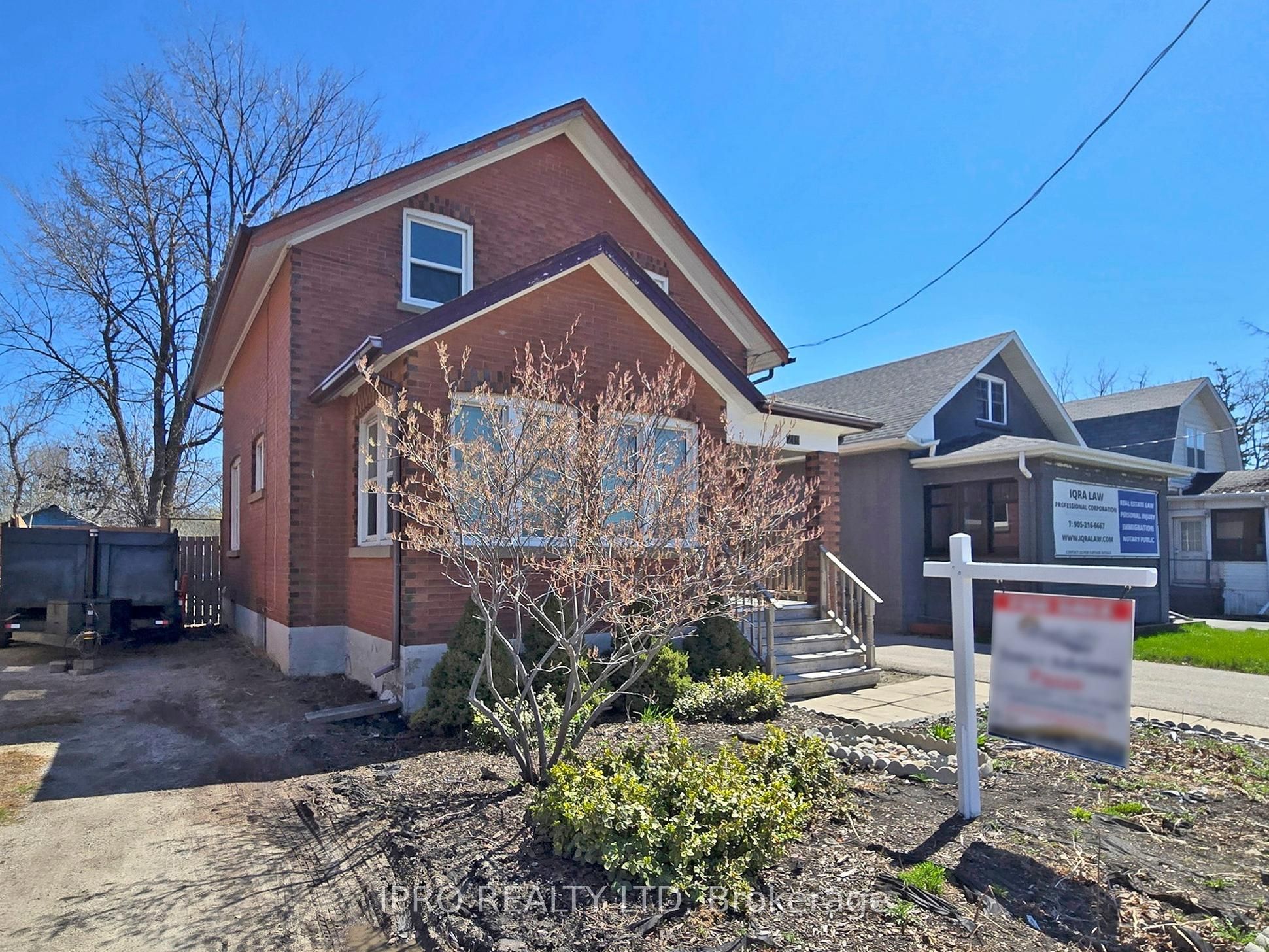 219 Queen Street Property Photo 50