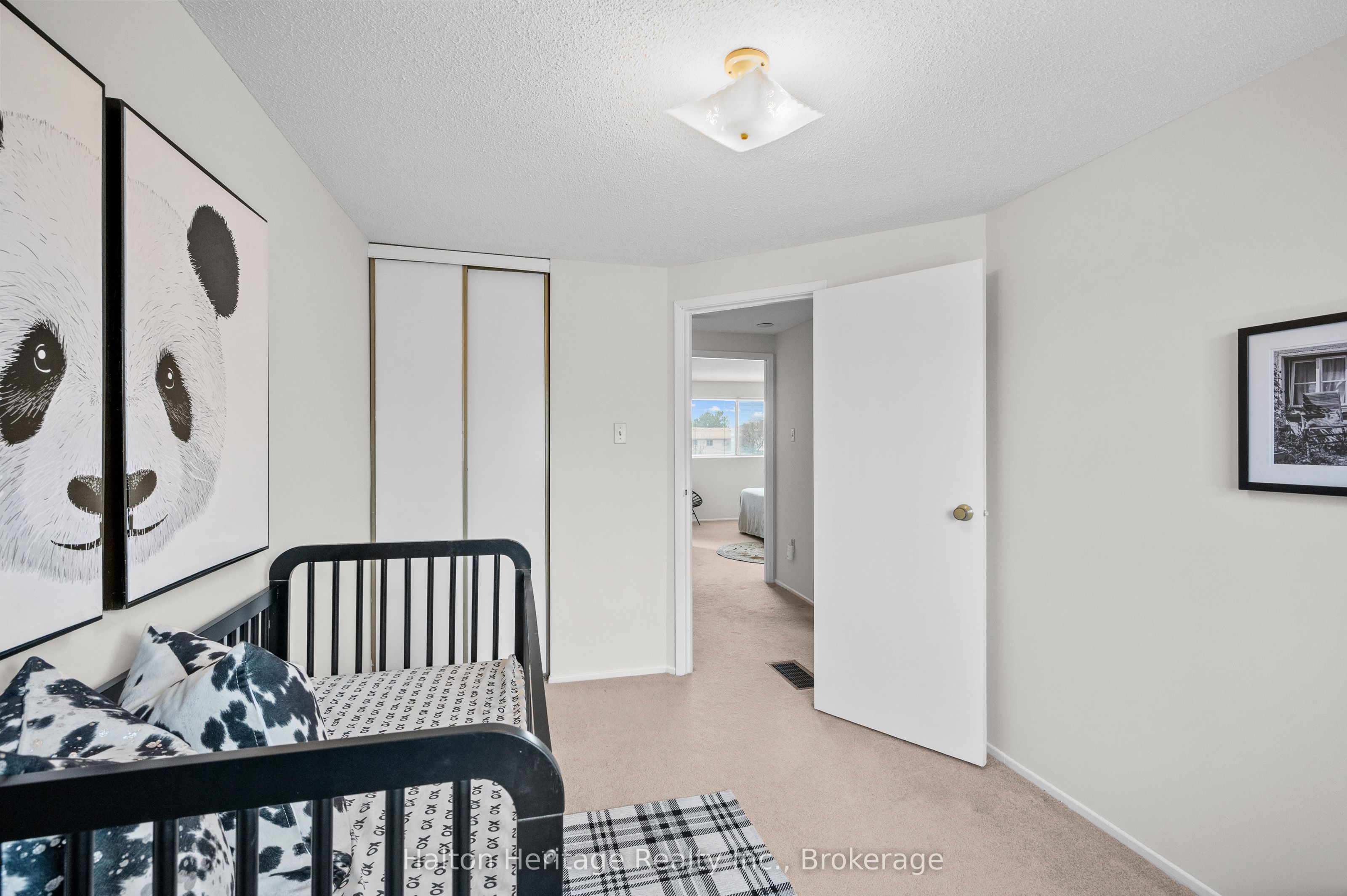 #71 - 1556 Lancaster Drive Property Photo 31