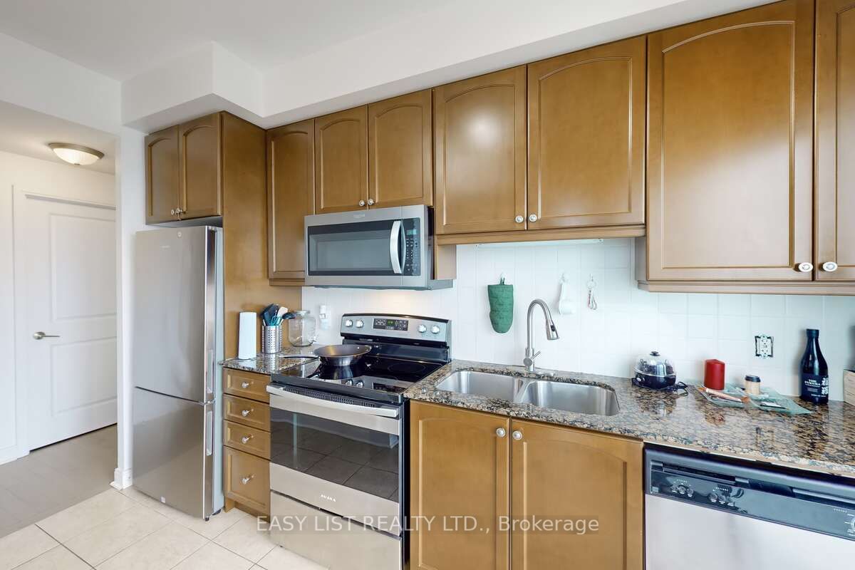50 Absolute Avenue 3801 Property Photo 11