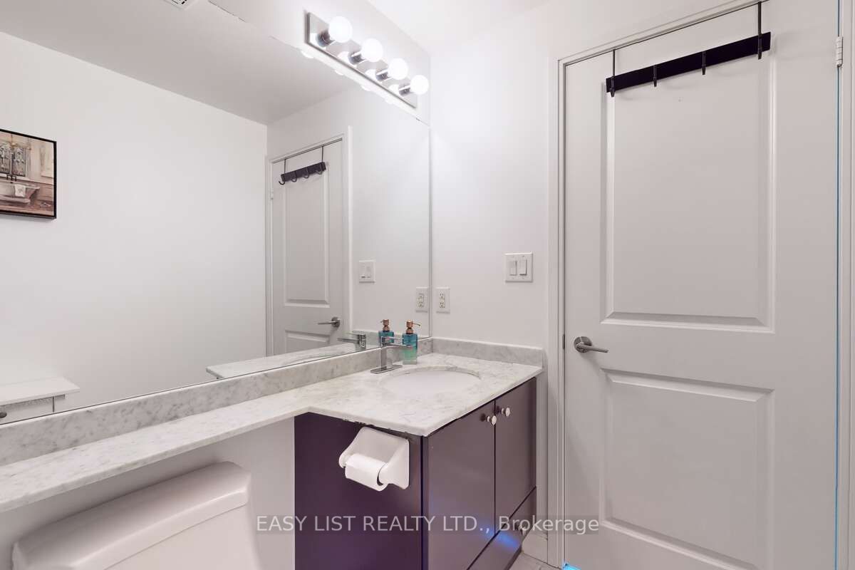 50 Absolute Avenue 3801 Property Photo 18