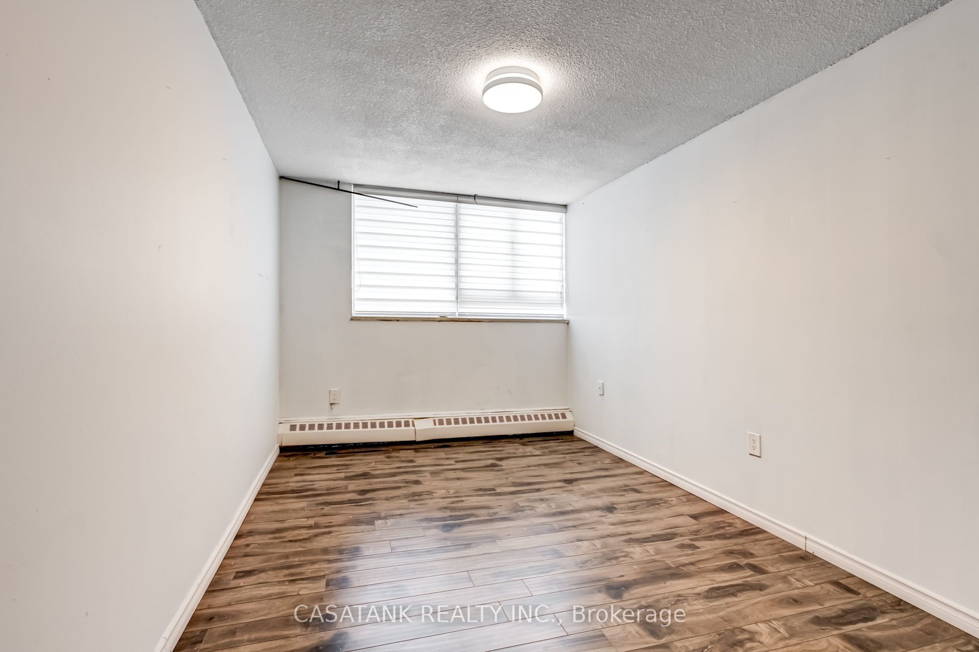 1050 Stainton Drive 308 Property Photo 14