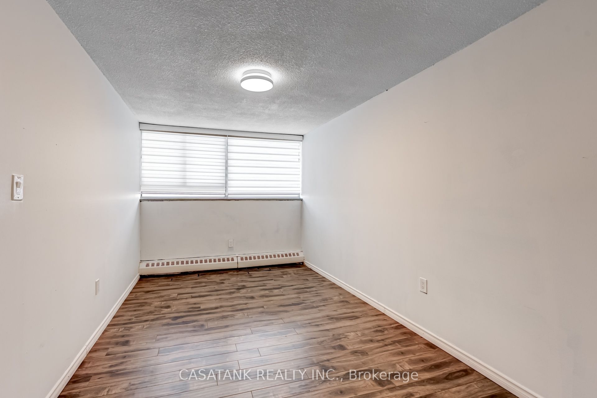 1050 Stainton Drive 308 Property Photo 17