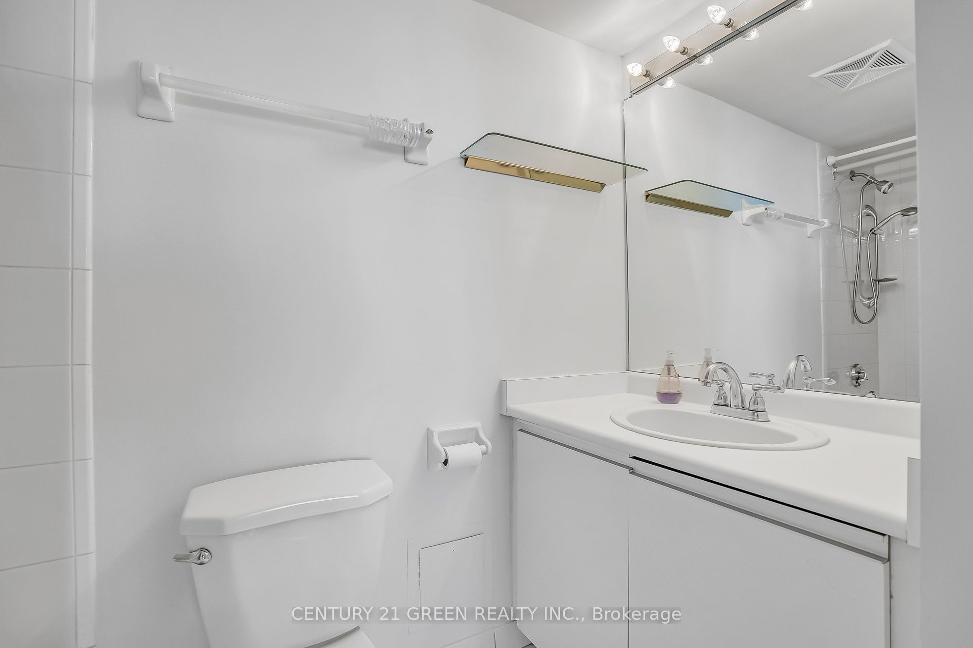 #706 - 350 Webb Drive Property Photo 21