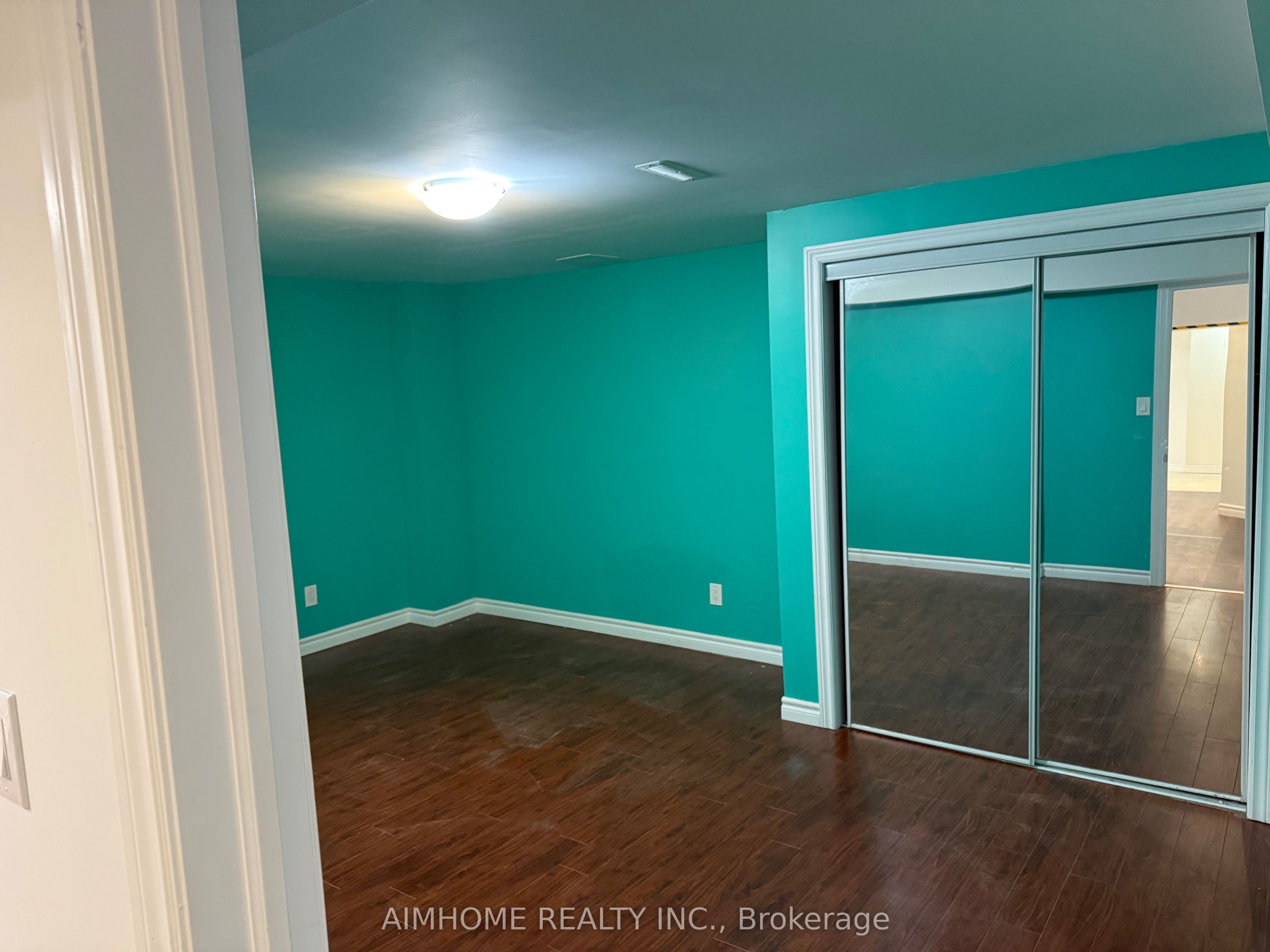 #lower - 87 Nahani Way Property Photo 9