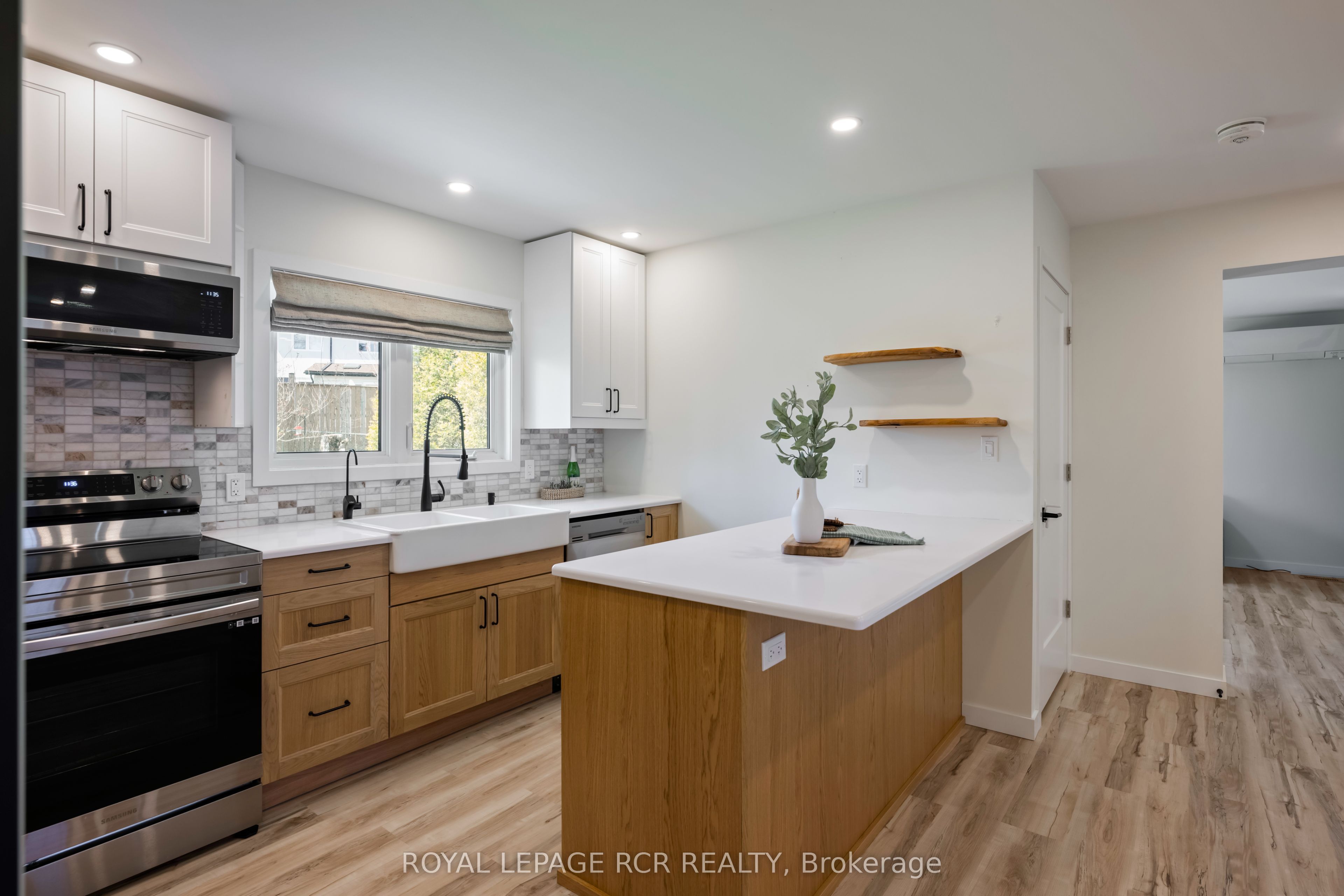 42 Bythia Street Property Photo 7