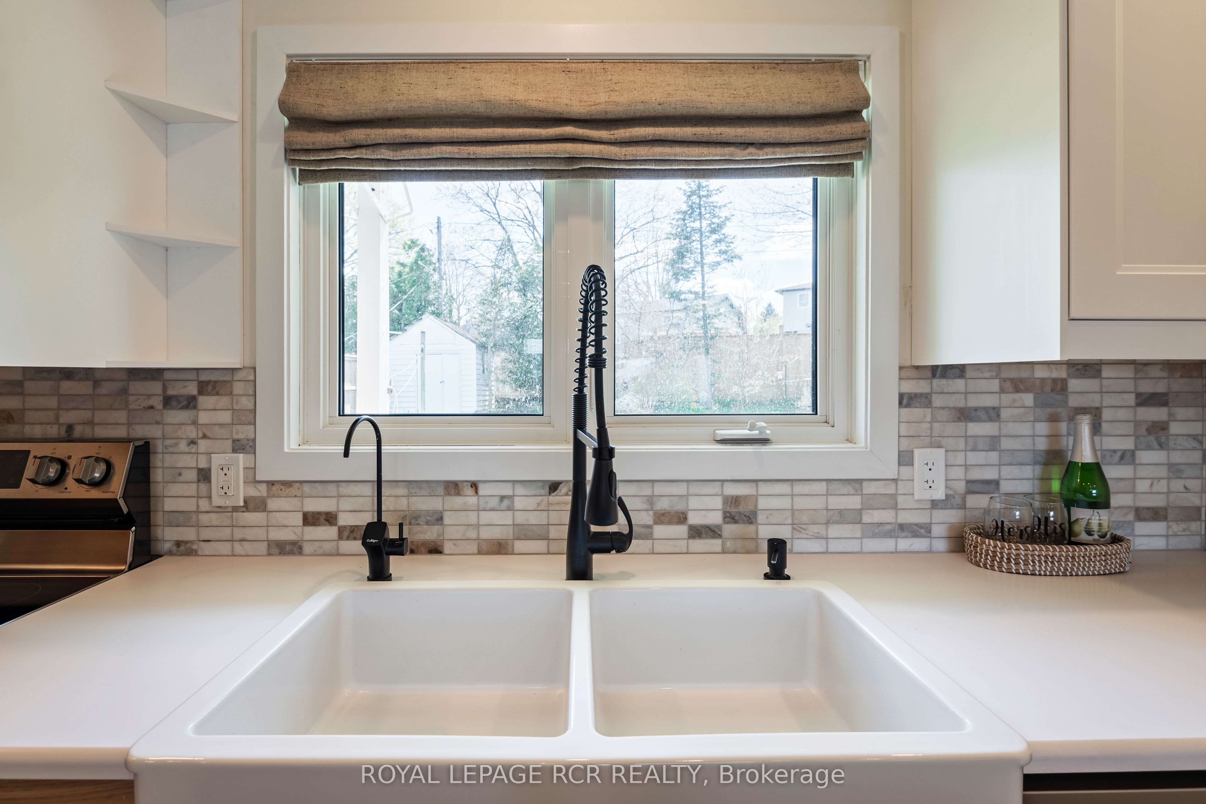 42 Bythia Street Property Photo 8