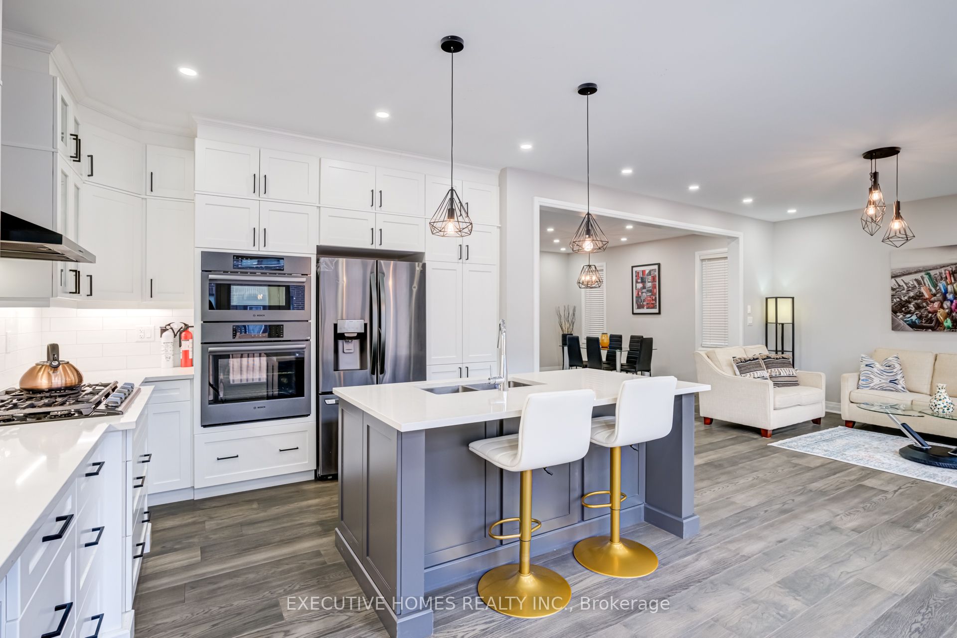 1586 Severn Drive Property Photo 16