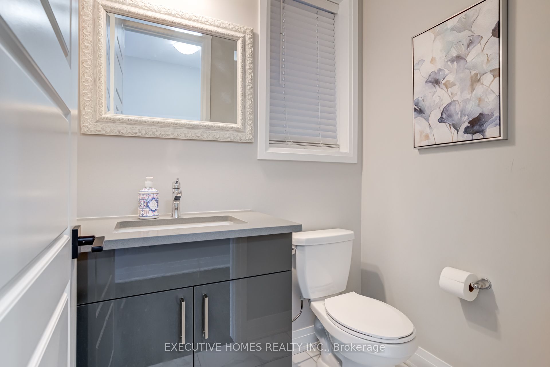 1586 Severn Drive Property Photo 17