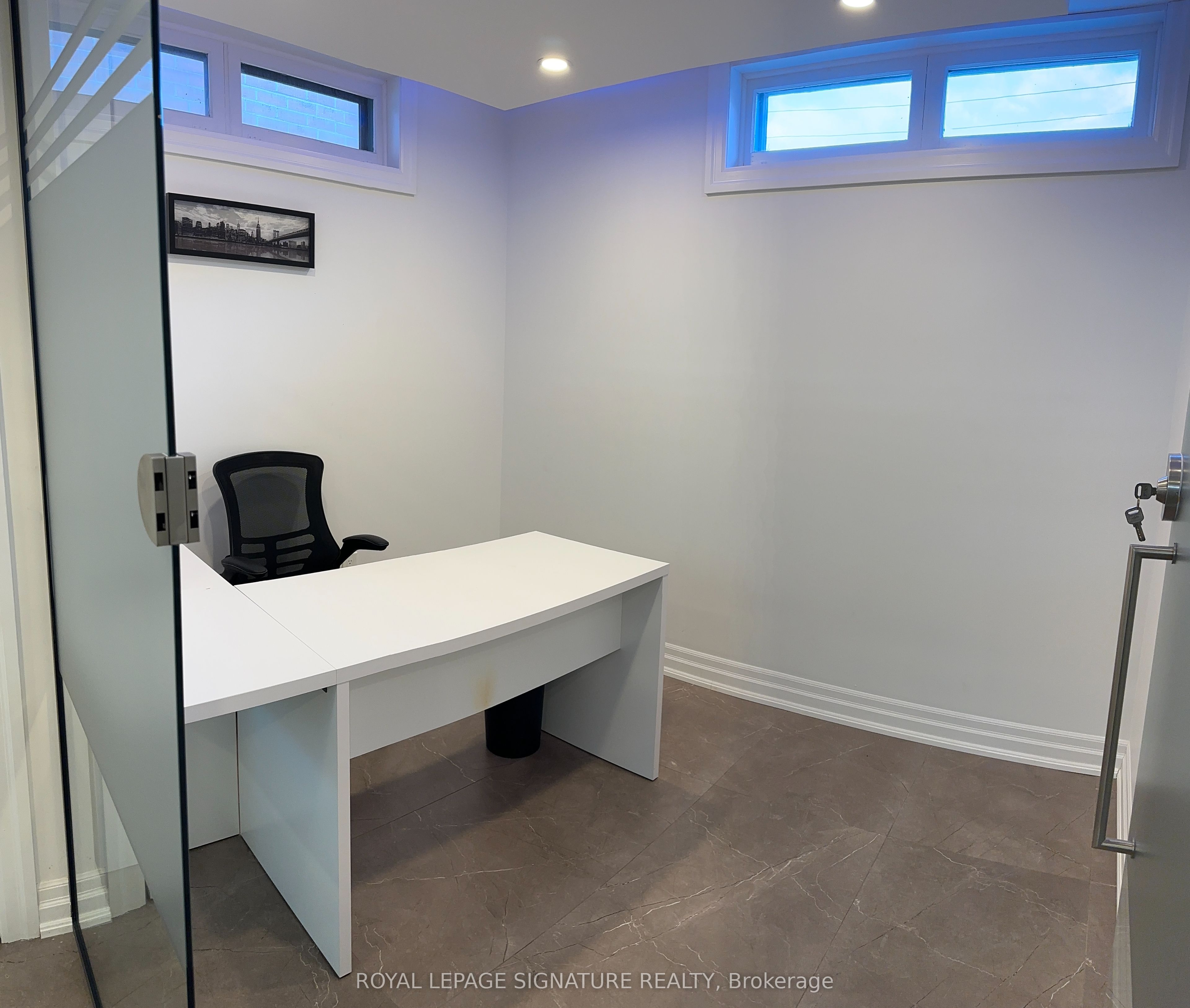 158 Church Street Property Photo 6