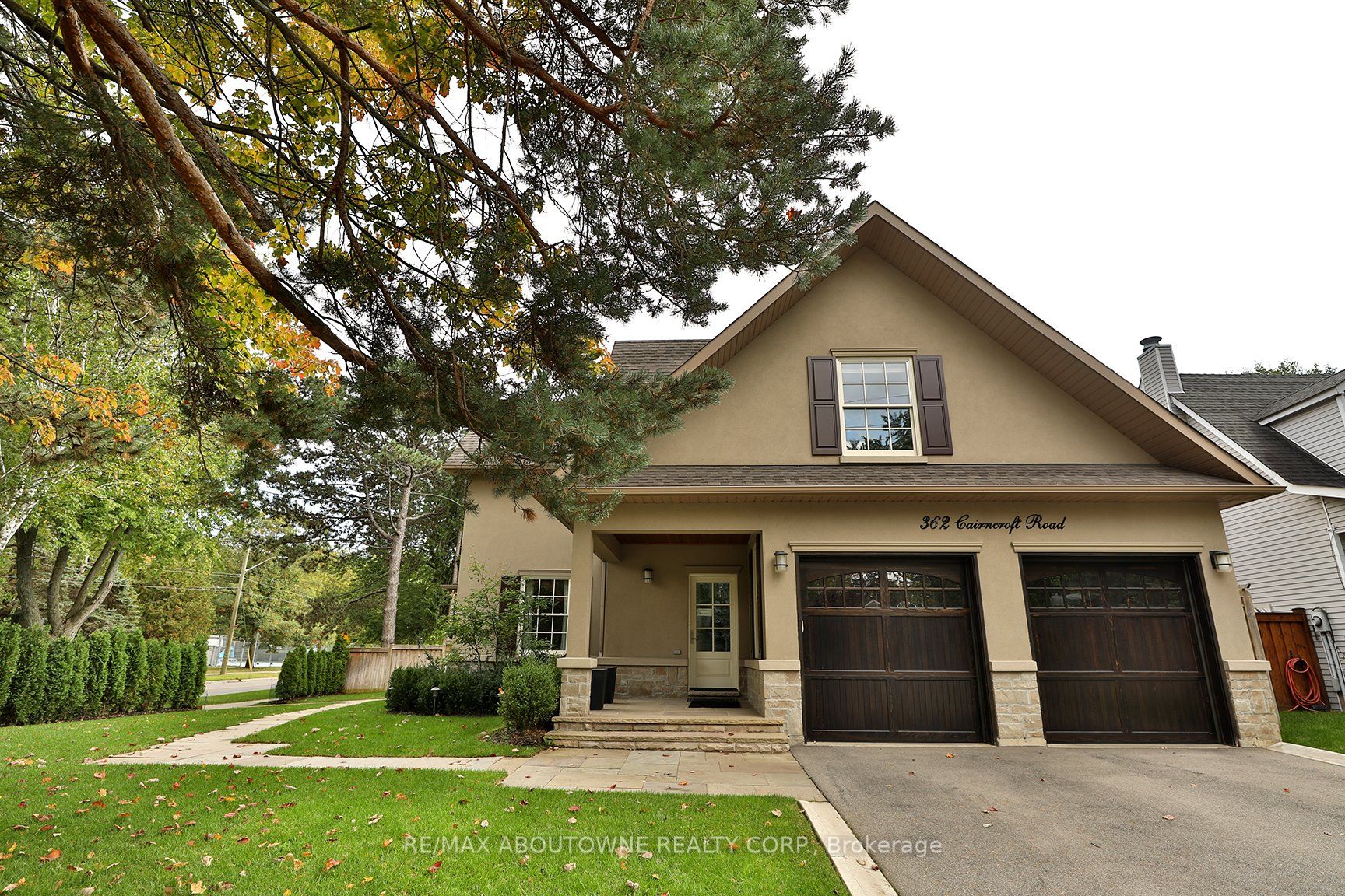 362 Cairncroft Road Property Photo 3