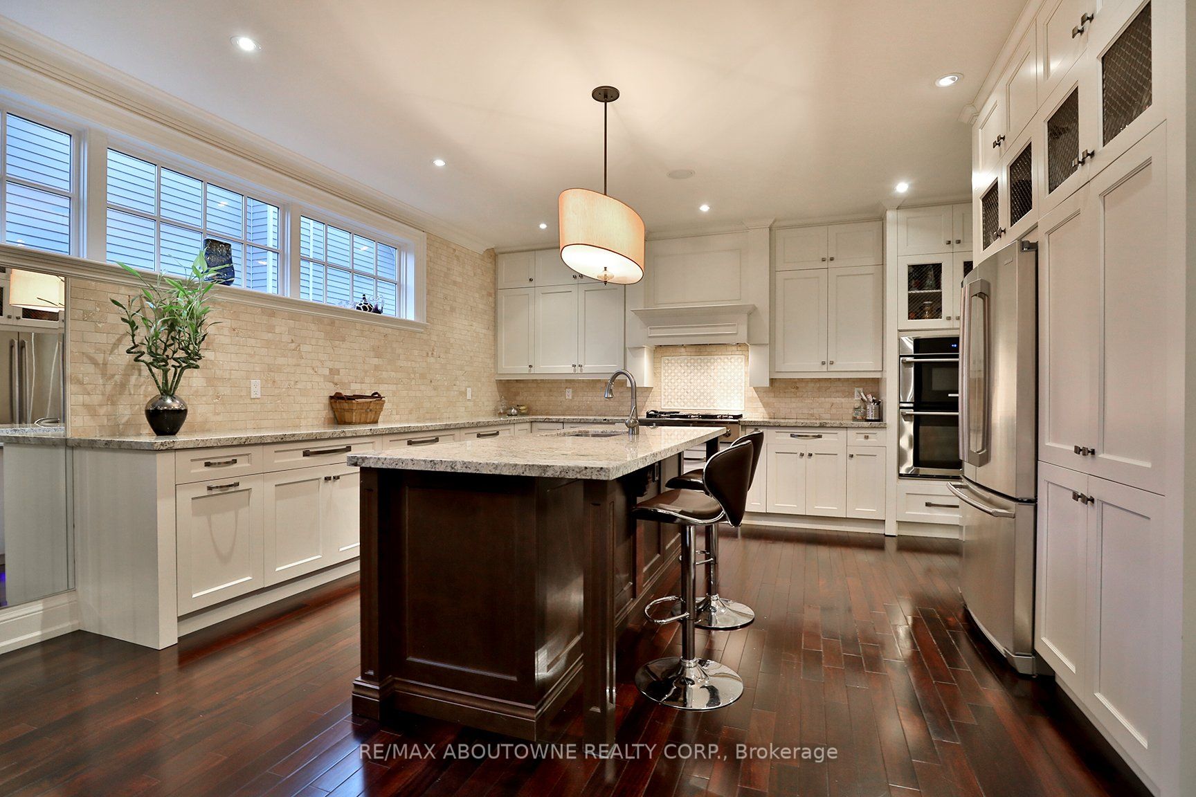 362 Cairncroft Road Property Photo 13