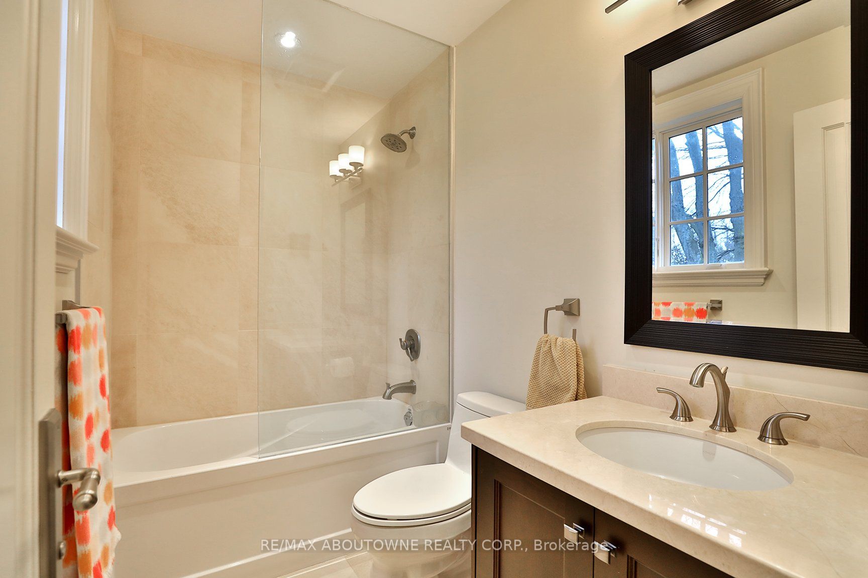 362 Cairncroft Road Property Photo 26