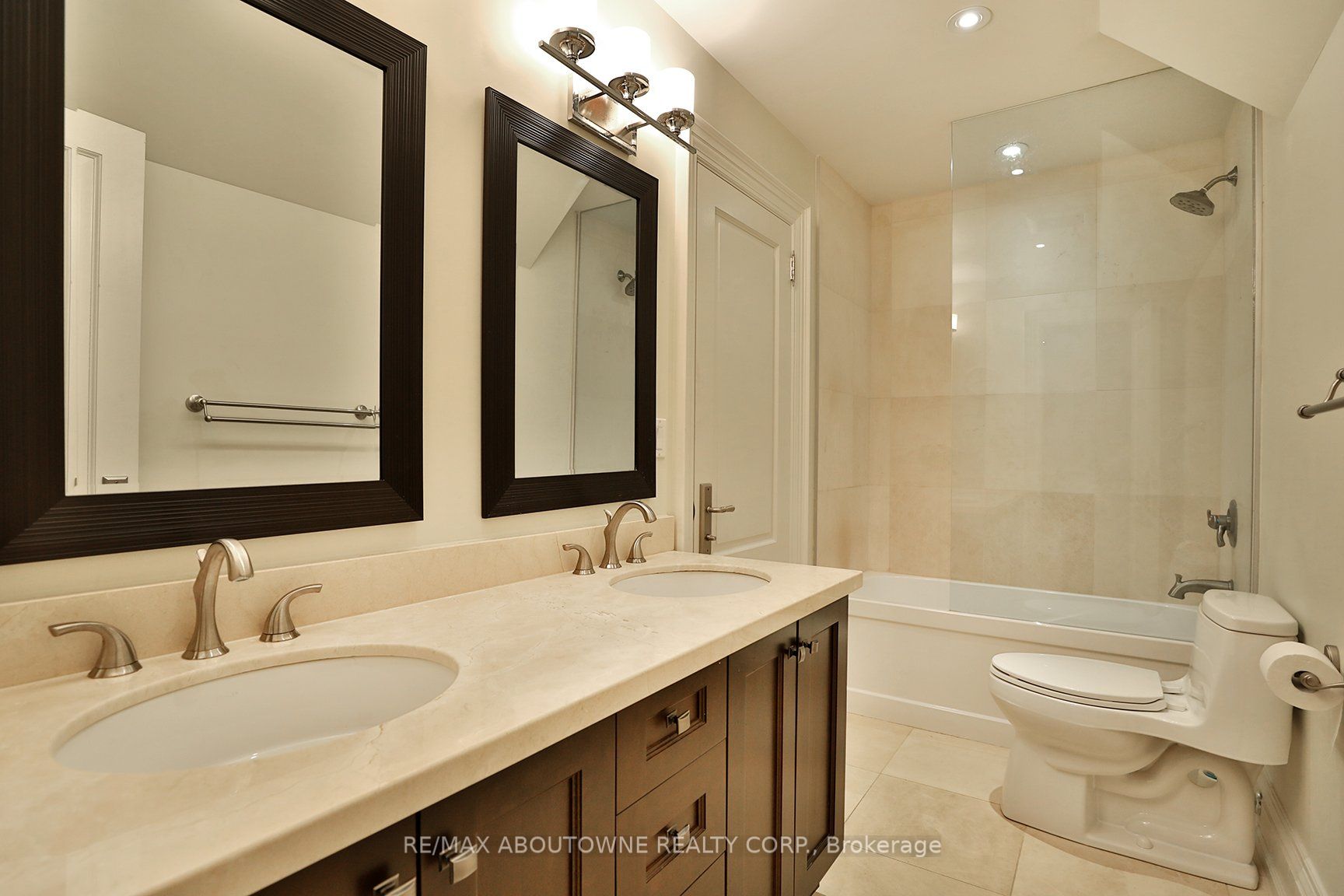 362 Cairncroft Road Property Photo 28