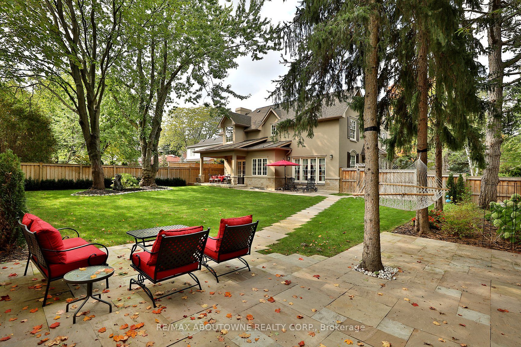 362 Cairncroft Road Property Photo 35