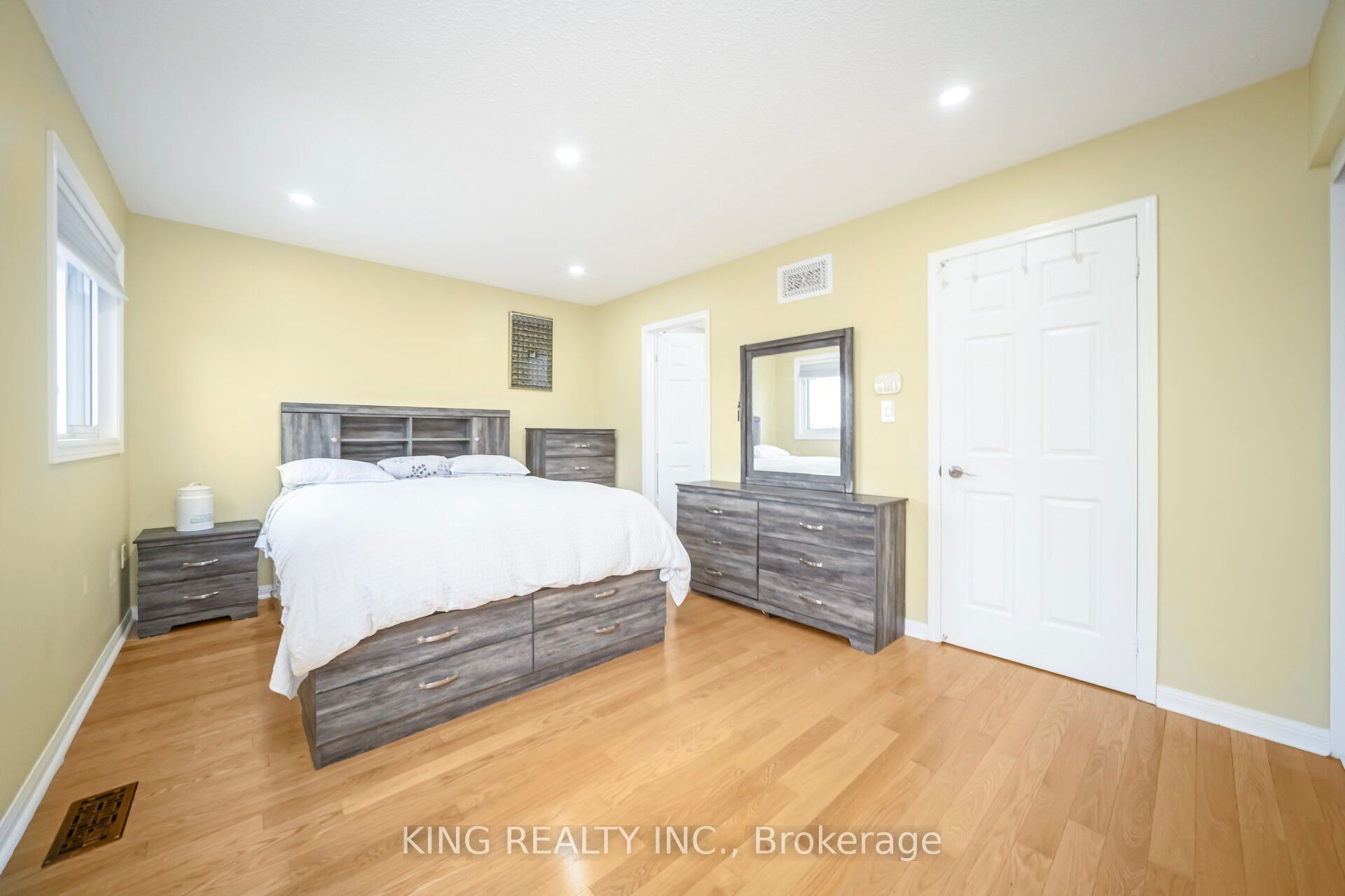 107 Herdwick Street Property Photo 30
