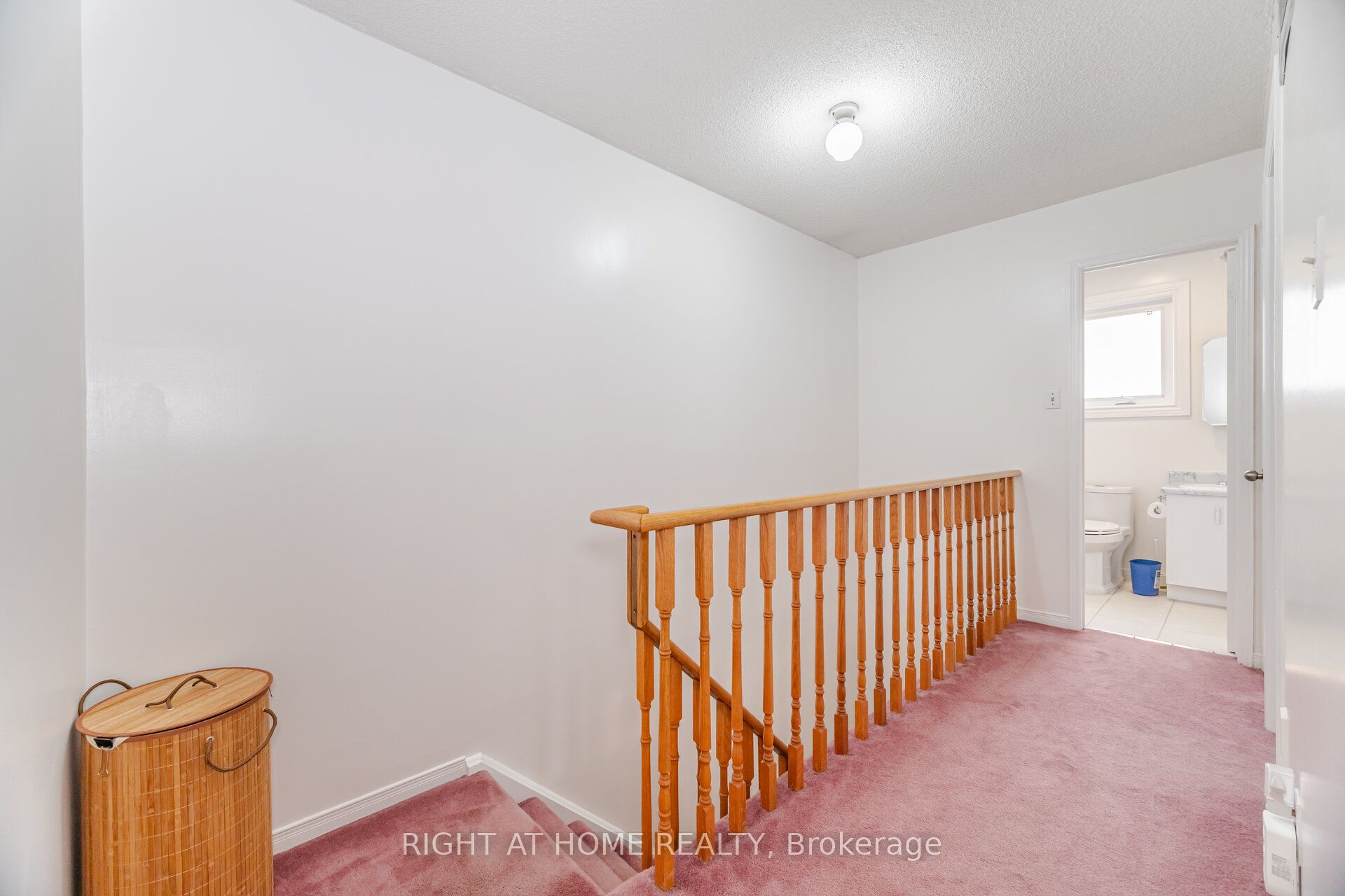 5253 Palomar Crescent Property Photo 20