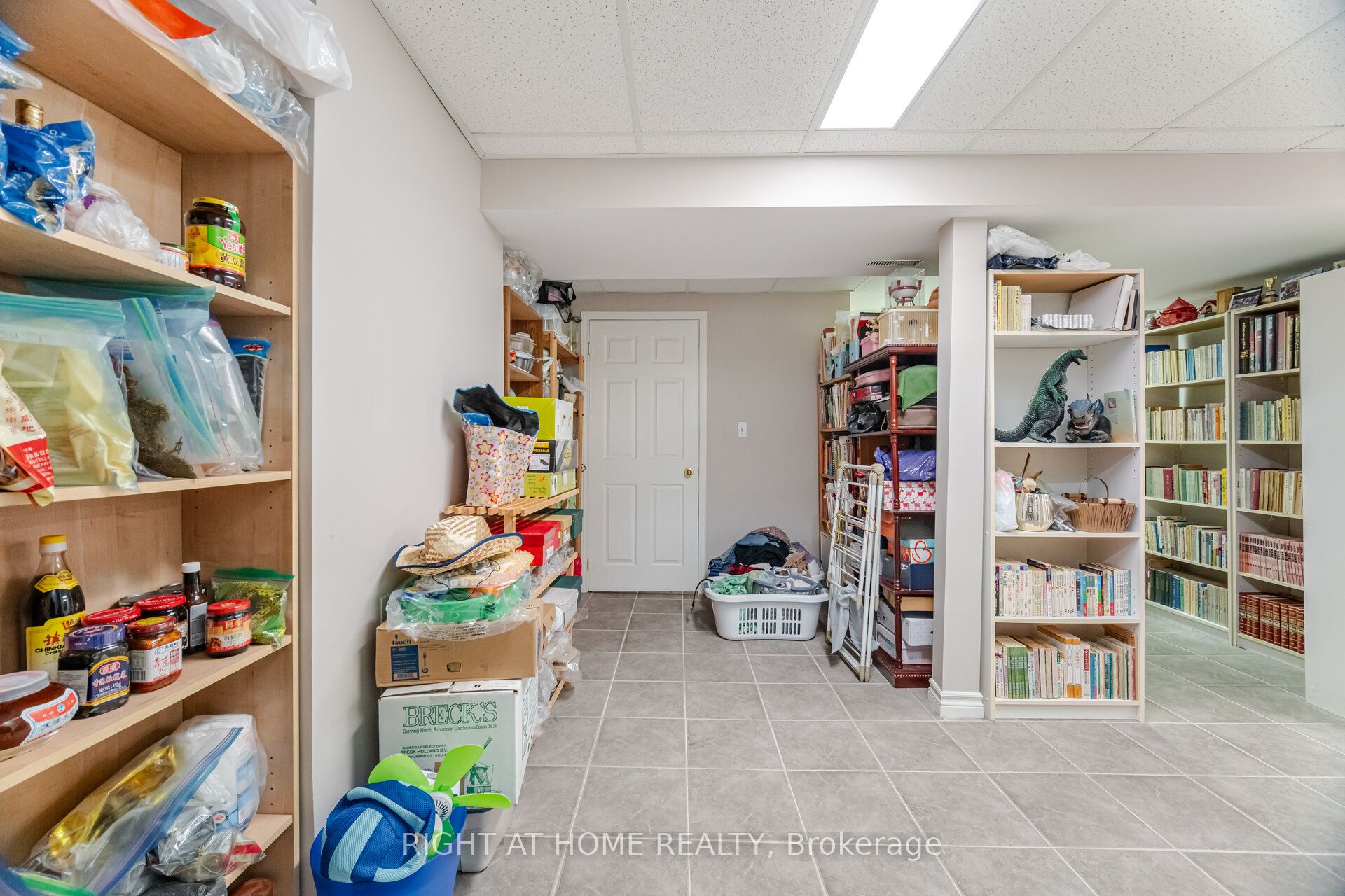 5253 Palomar Crescent Property Photo 41