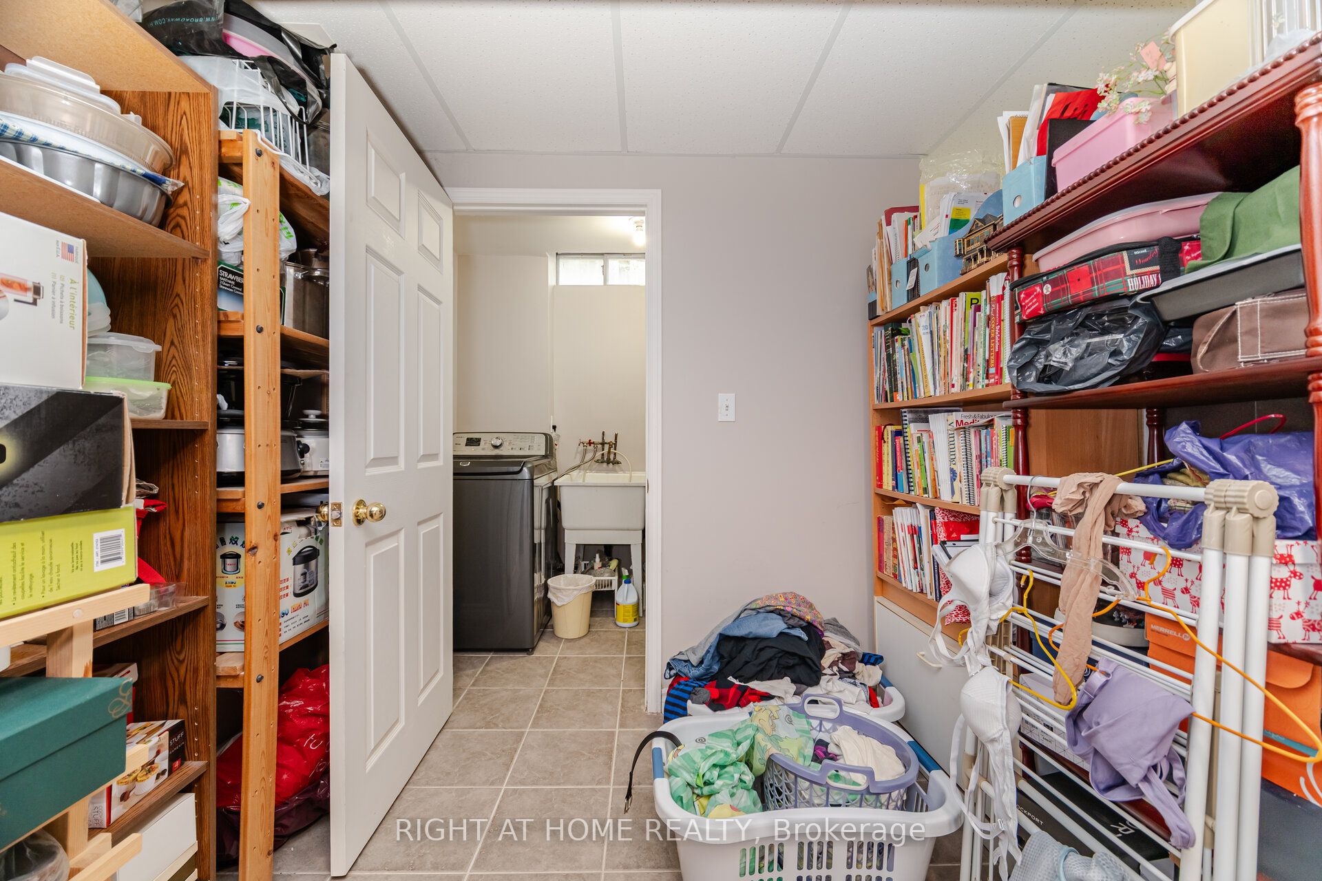5253 Palomar Crescent Property Photo 42