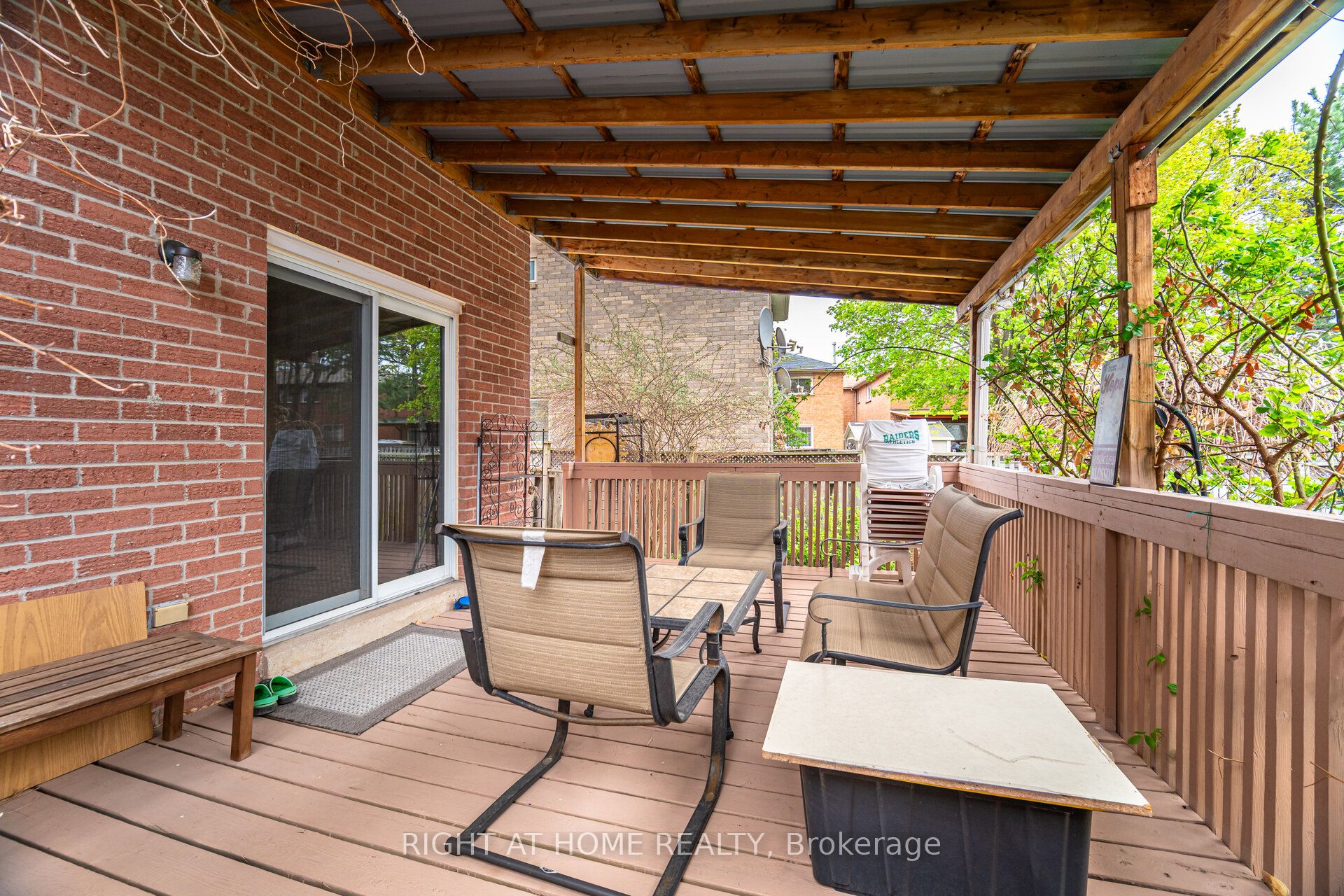 5253 Palomar Crescent Property Photo 45