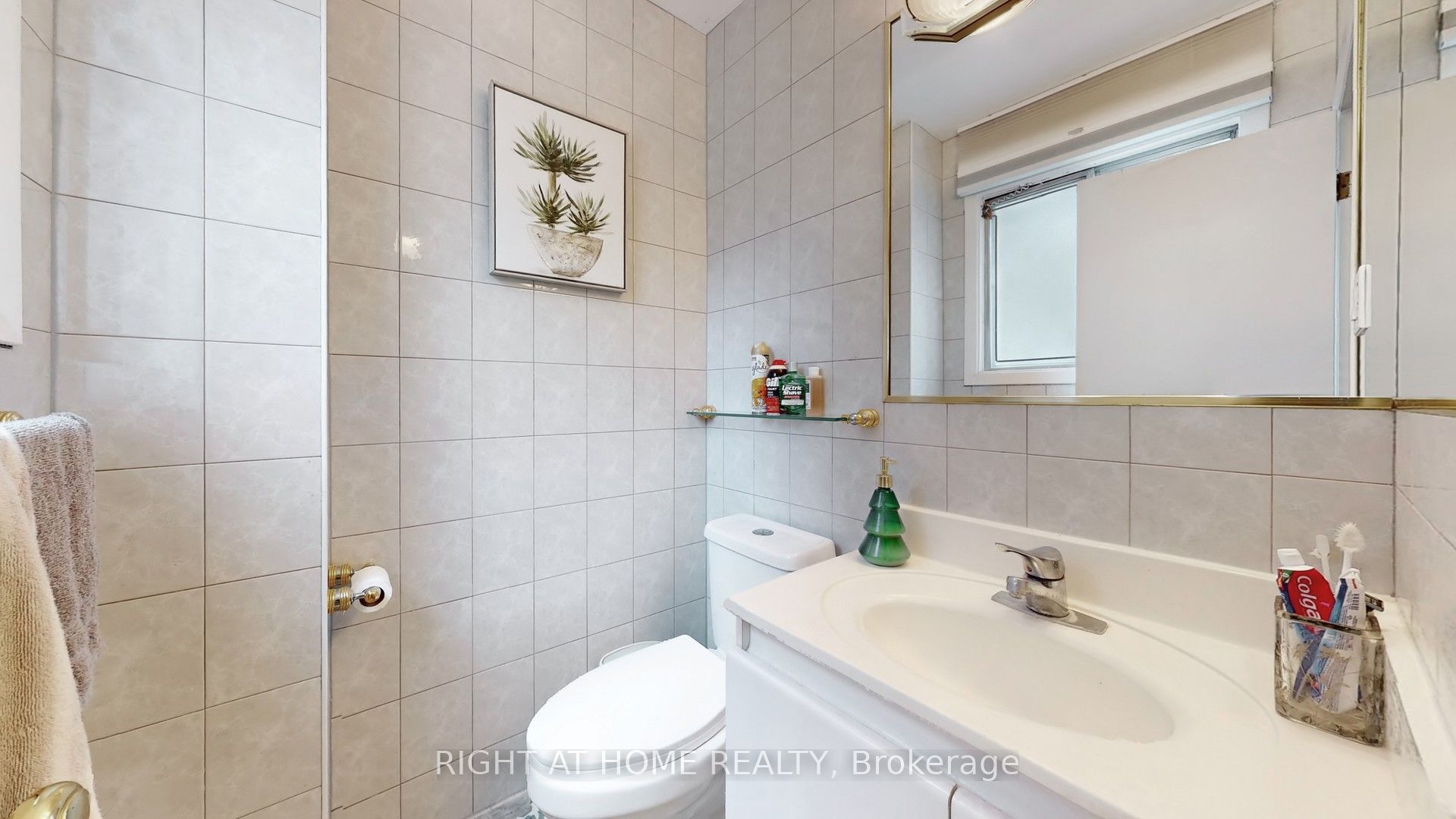 106 Grandravine Drive Property Photo 16