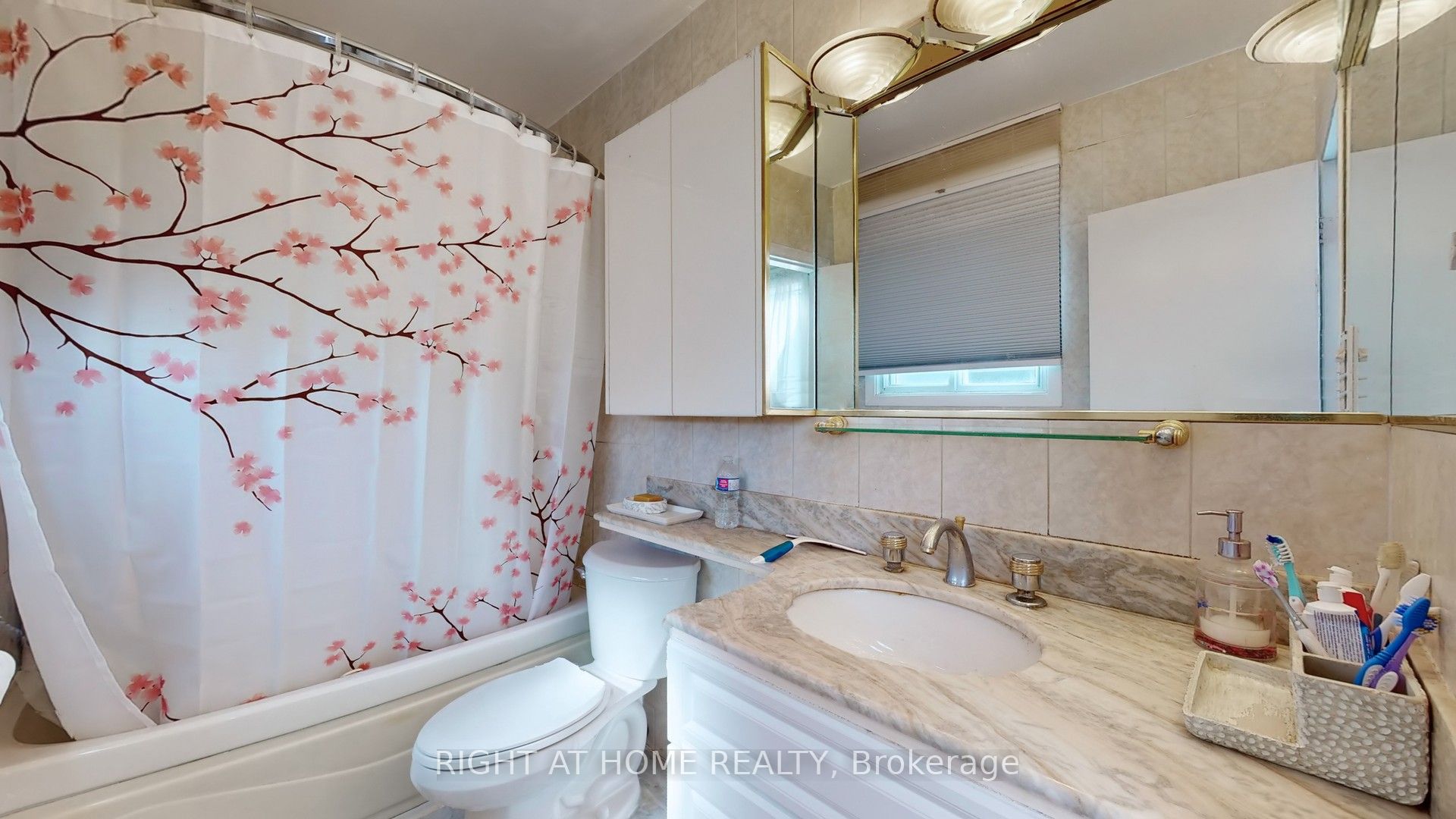 106 Grandravine Drive Property Photo 30