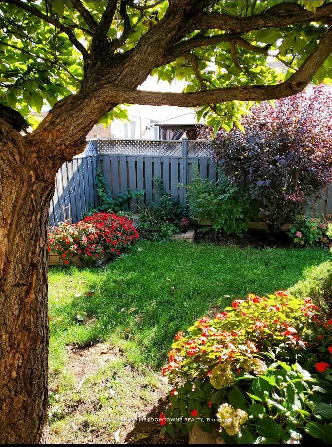 73 Townley Cres Property Photo 45