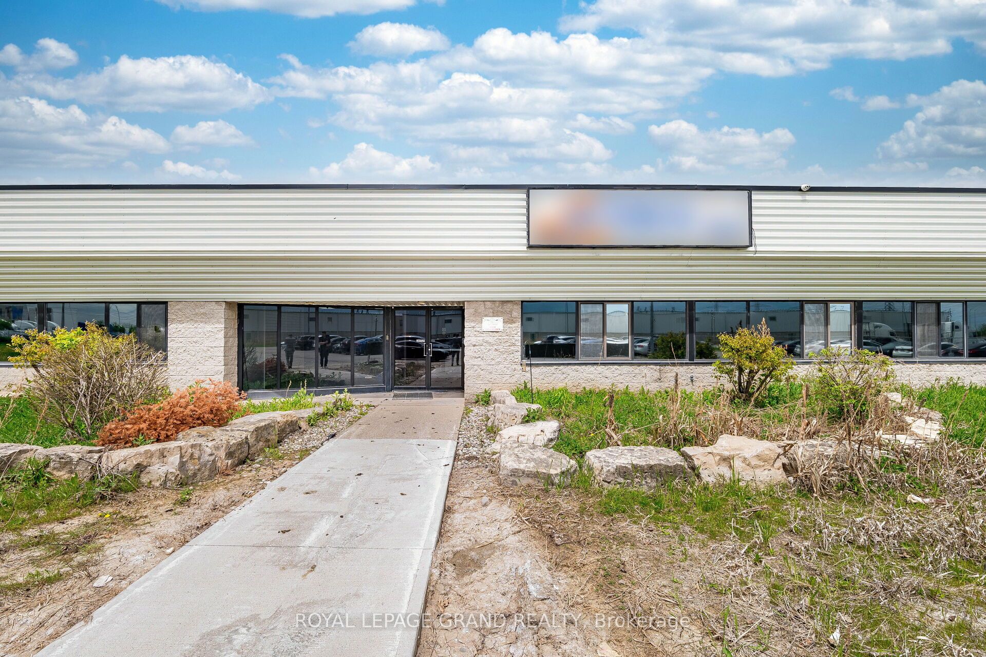 8069 Lawson Road Property Photo 5