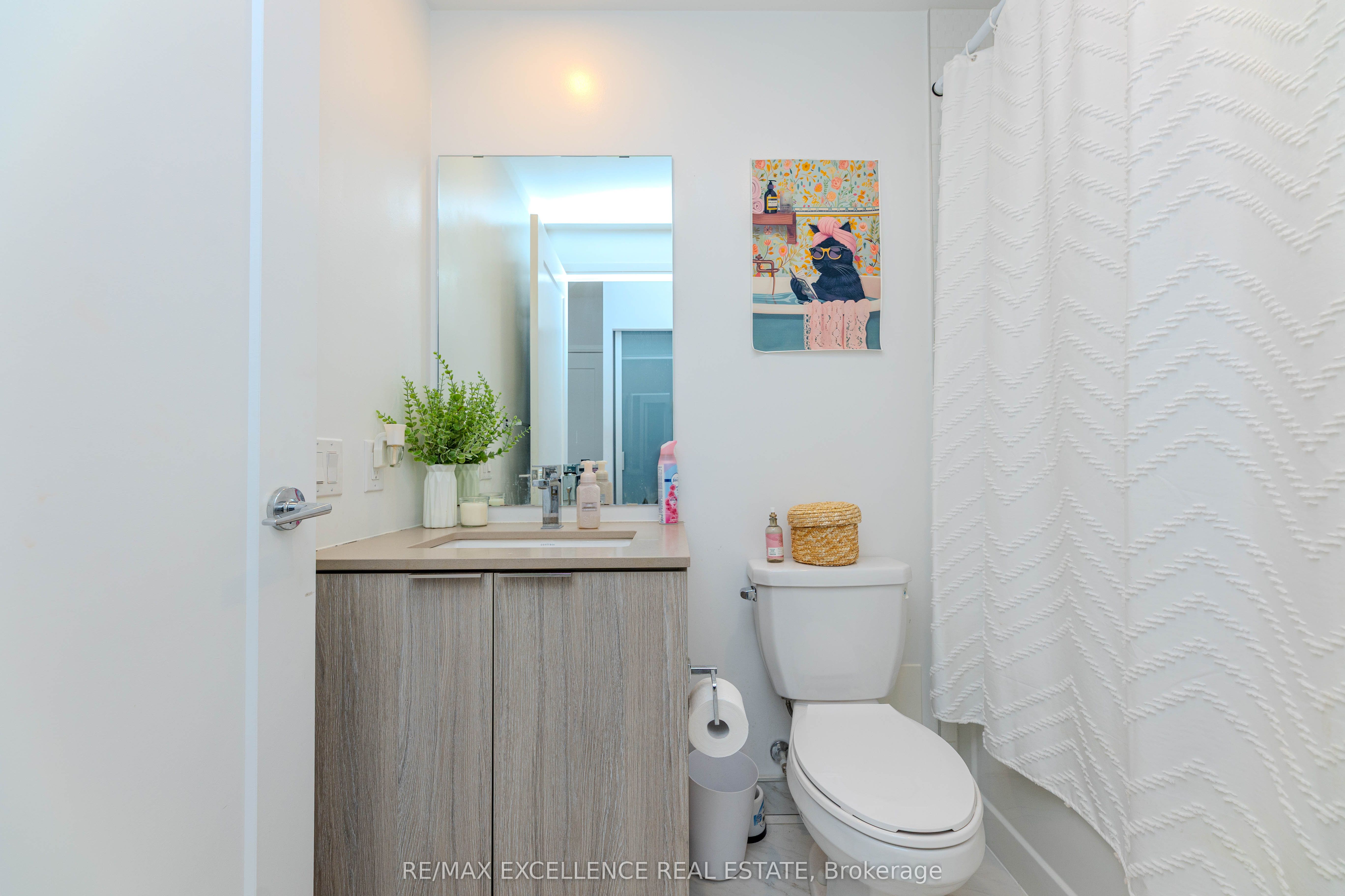 70 Annie Craig Drive 608 Property Photo 9