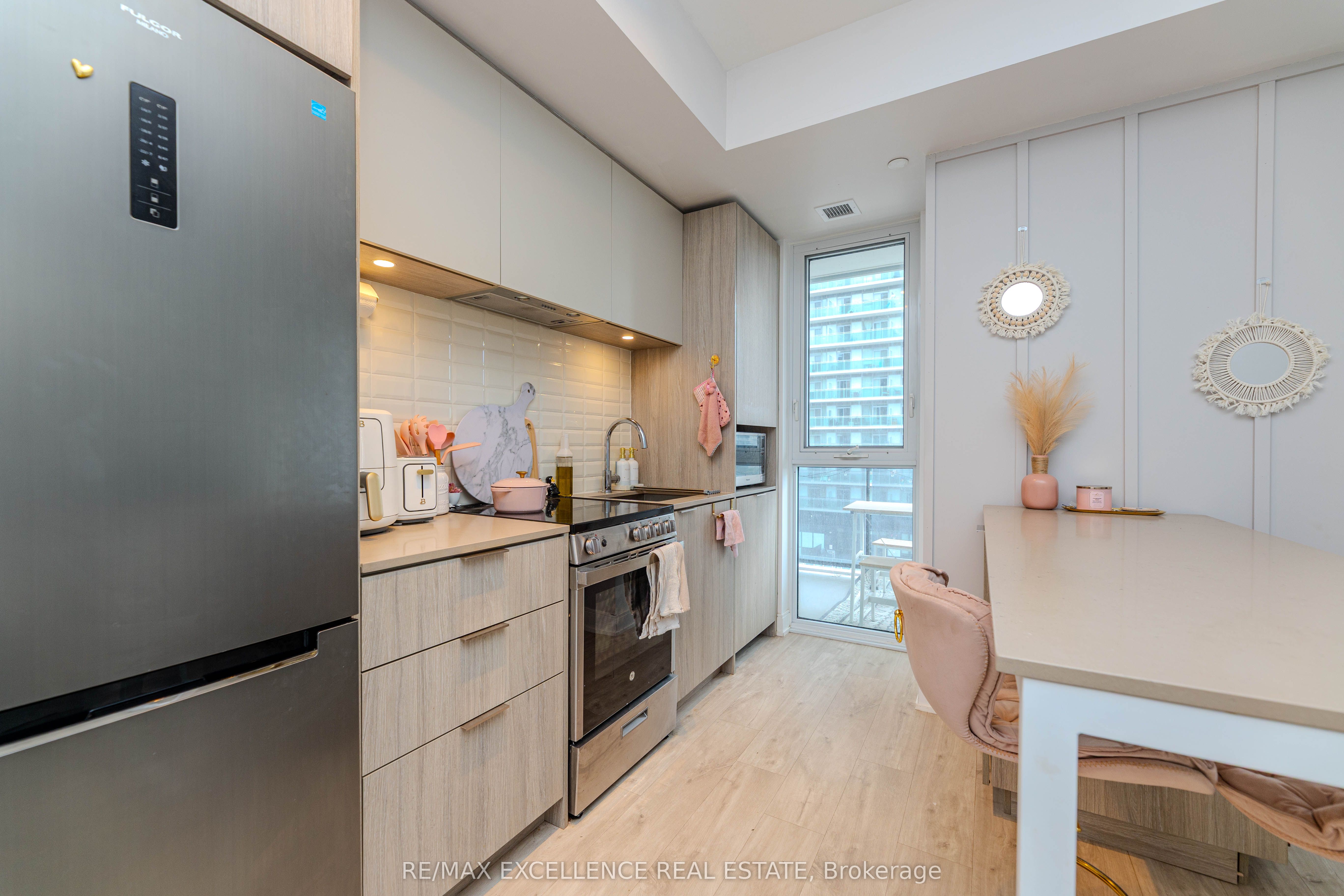 70 Annie Craig Drive 608 Property Photo 15