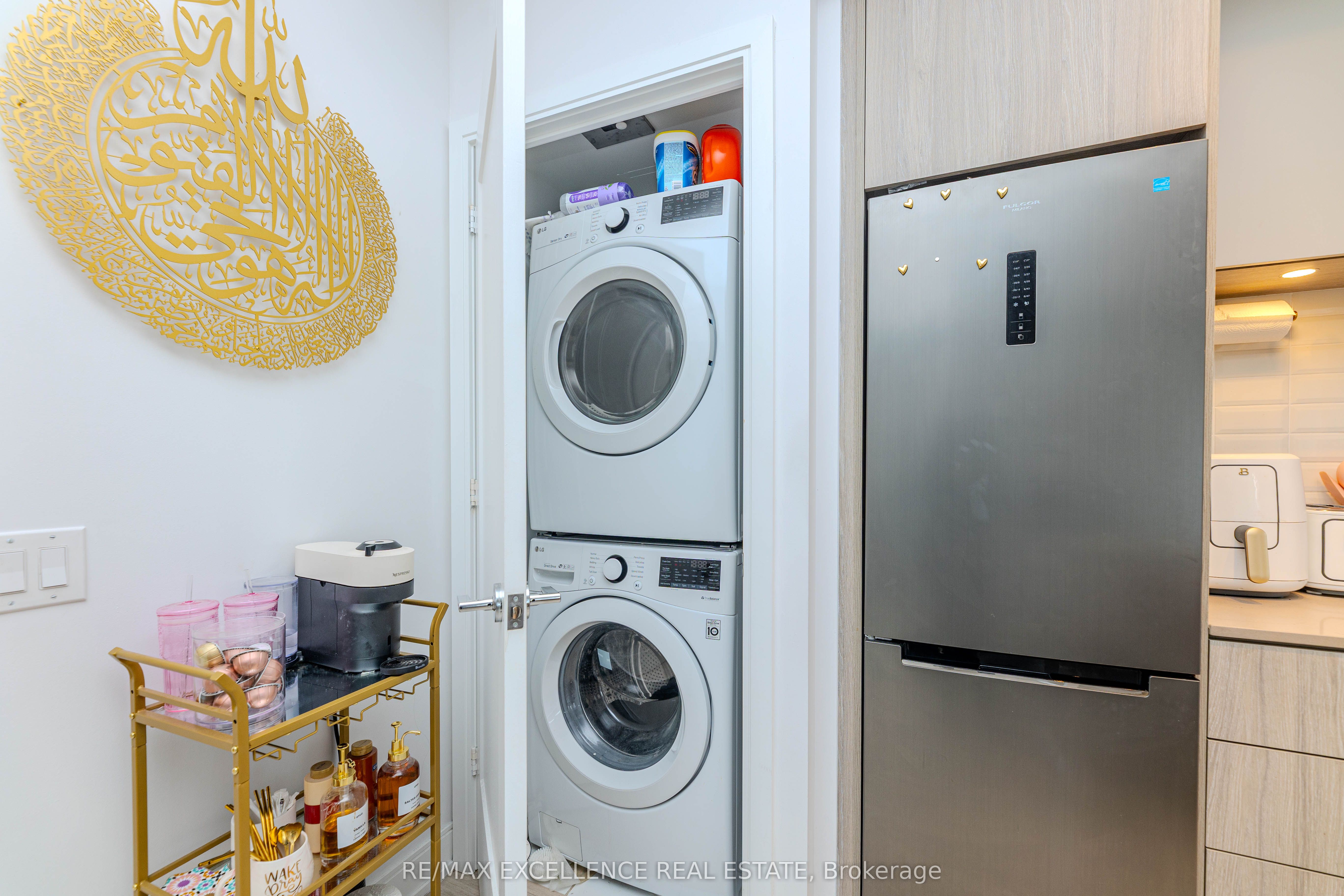 70 Annie Craig Drive 608 Property Photo 16