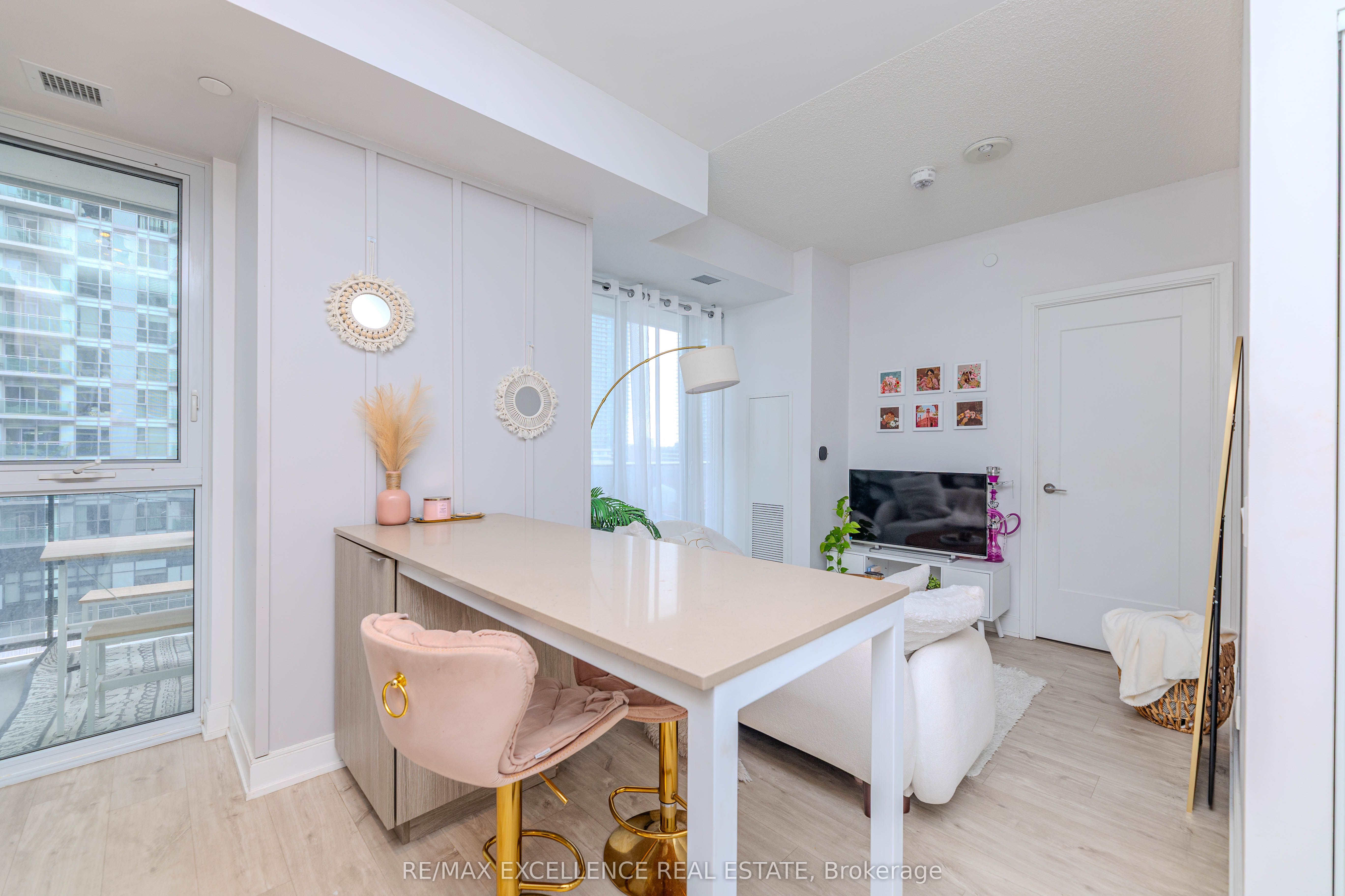 70 Annie Craig Drive 608 Property Photo 19