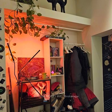 #Studio1 - 2239 Dundas Street Property Photo 1