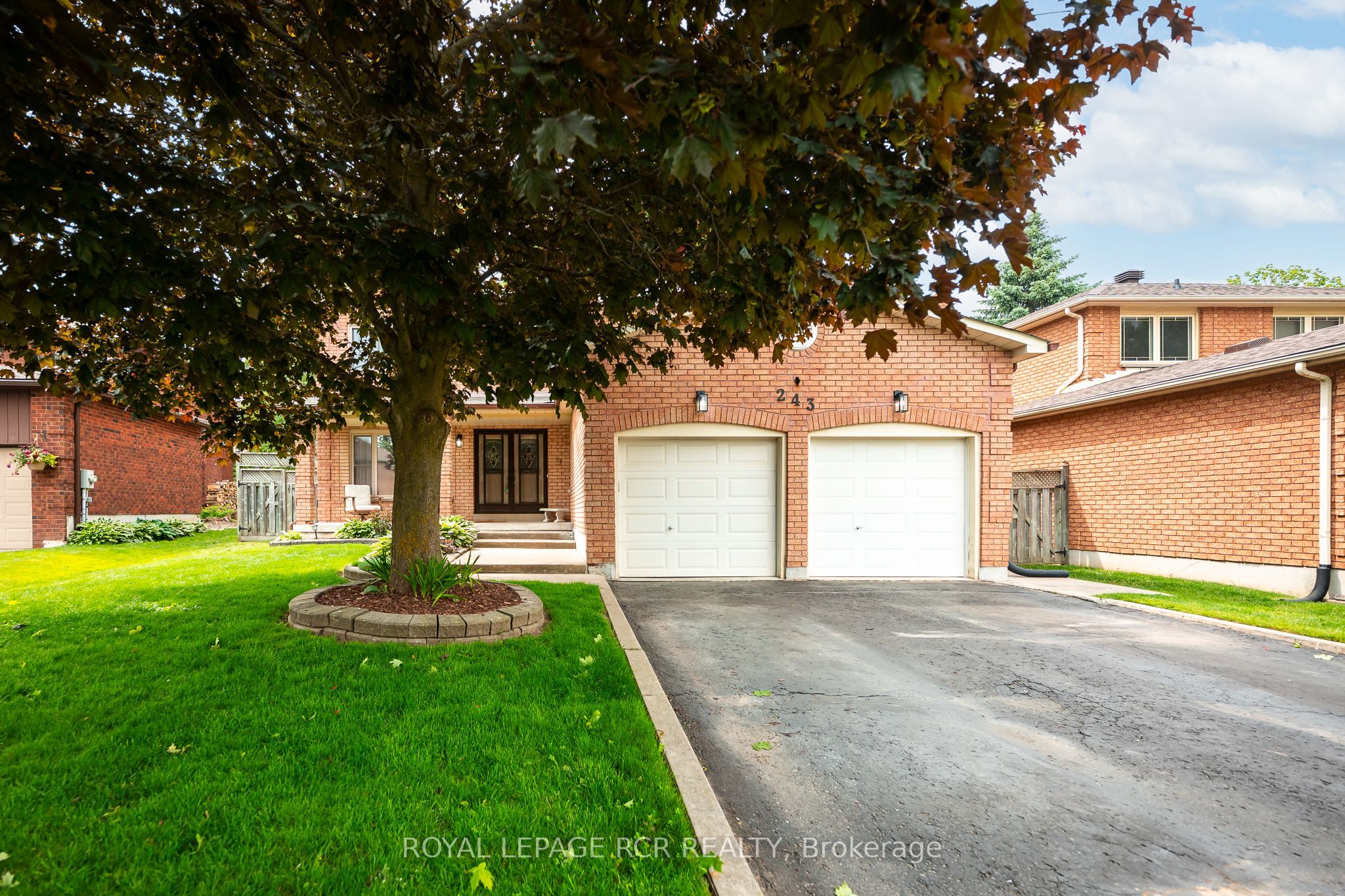 243 Beechfield Crescent Property Photo 1