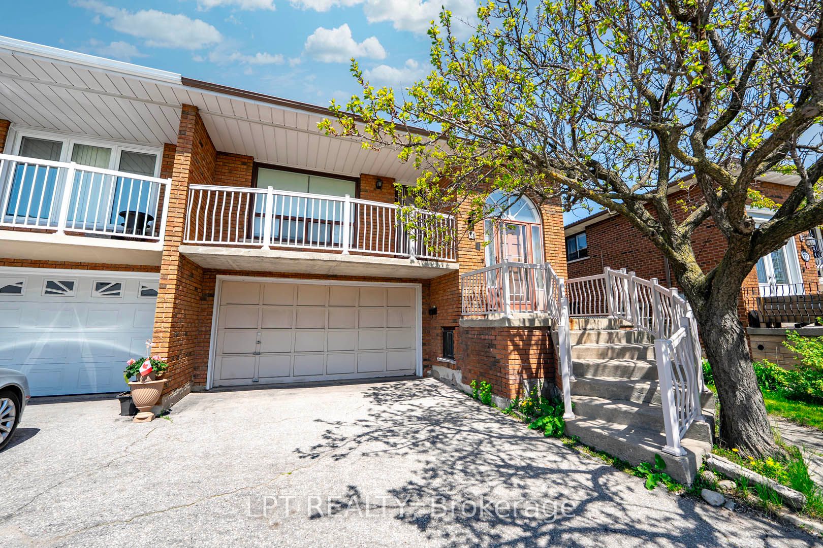 71 Arthur Griffith Drive Property Photo 2