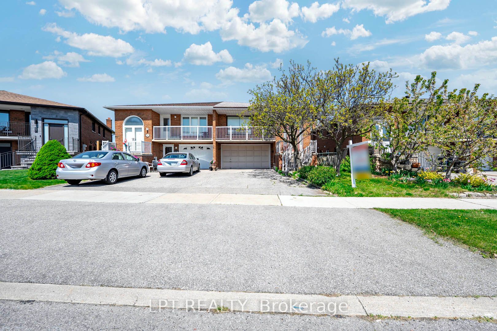 71 Arthur Griffith Drive Property Photo 4