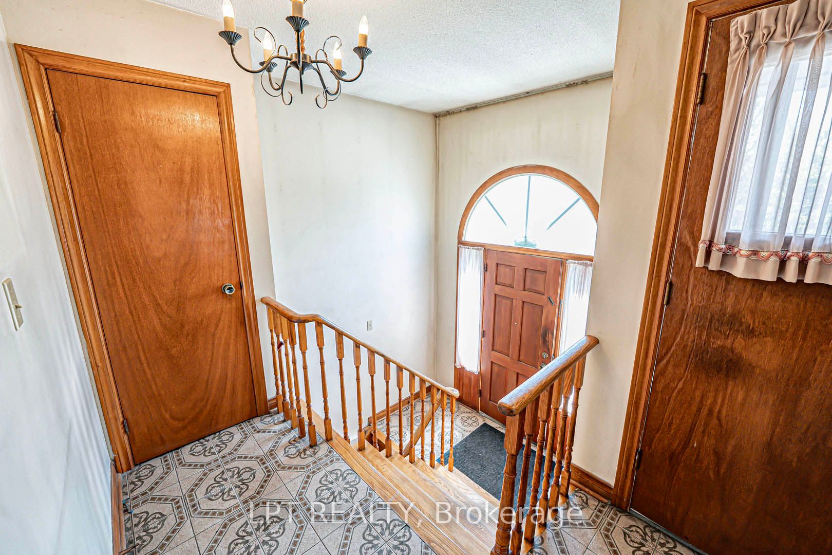 71 Arthur Griffith Drive Property Photo 10