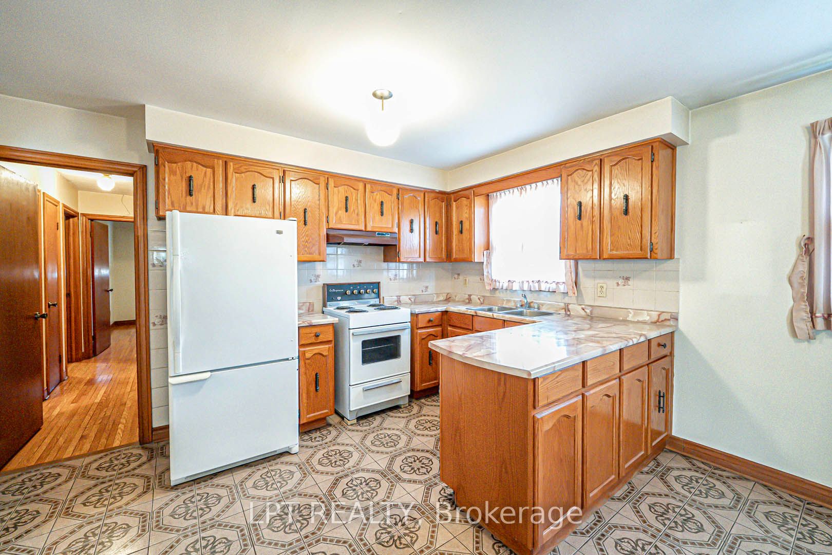 71 Arthur Griffith Drive Property Photo 18