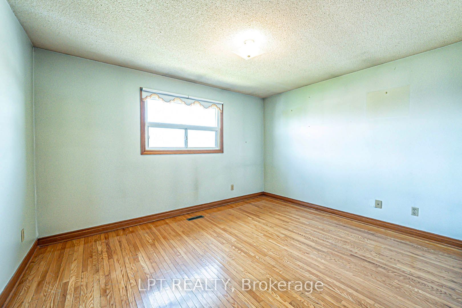 71 Arthur Griffith Drive Property Photo 23