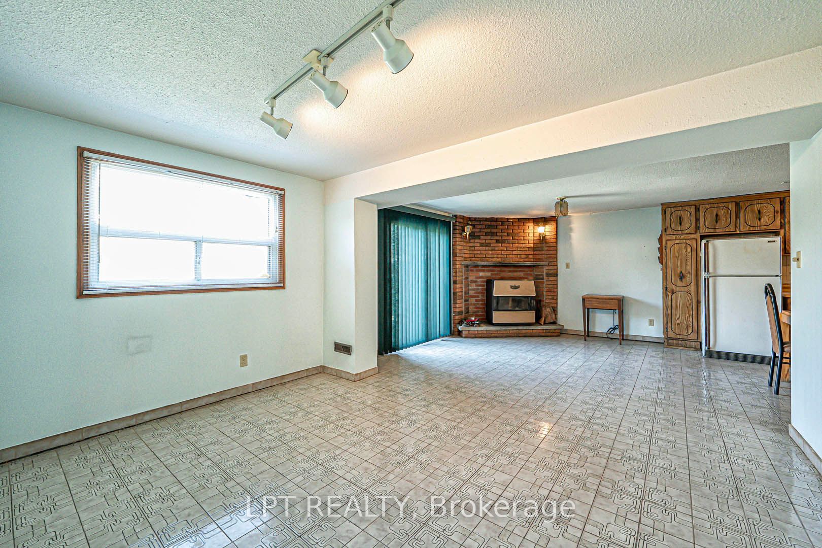 71 Arthur Griffith Drive Property Photo 36