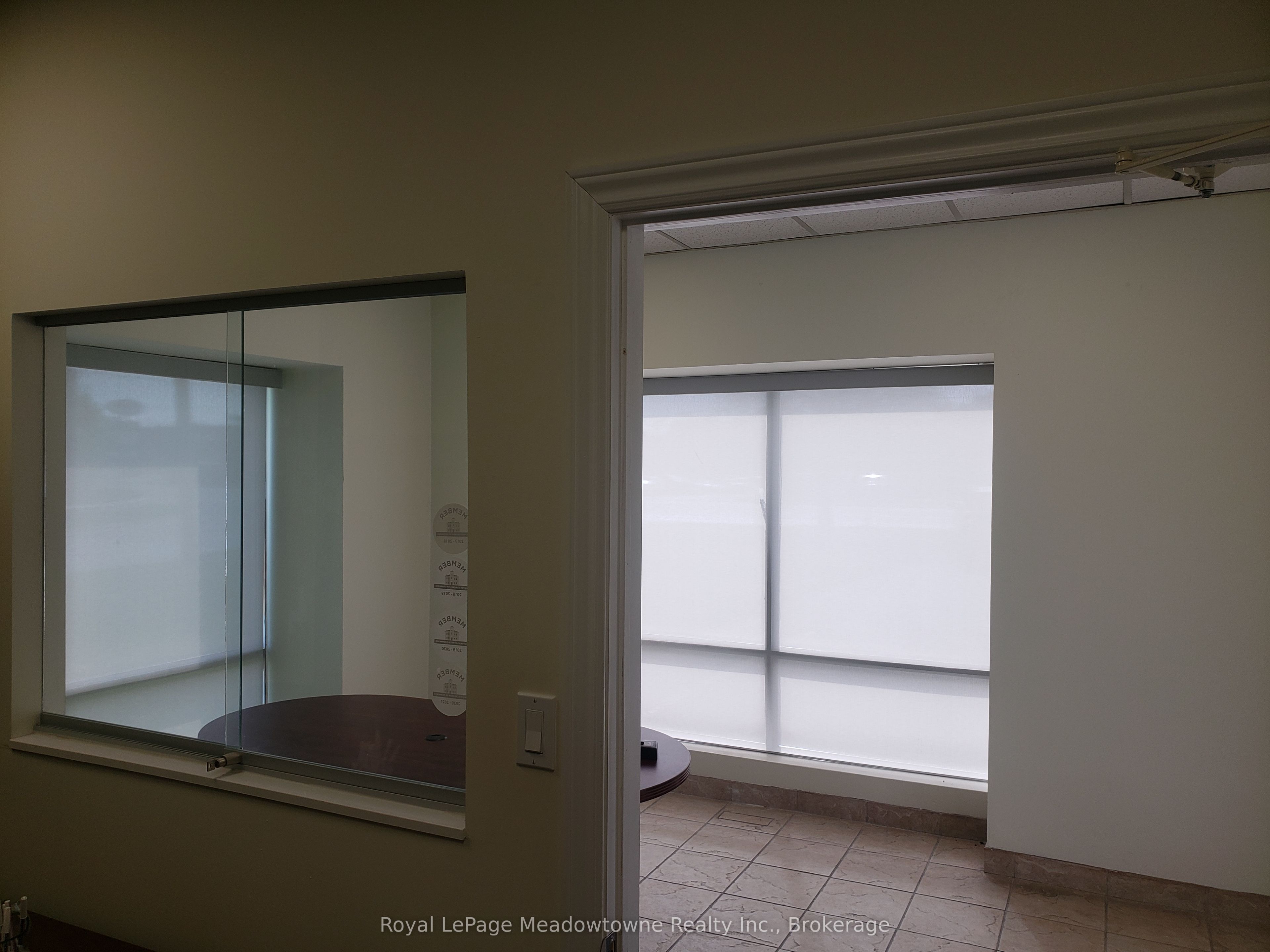 315 Steeles Avenue E Property Photo 6